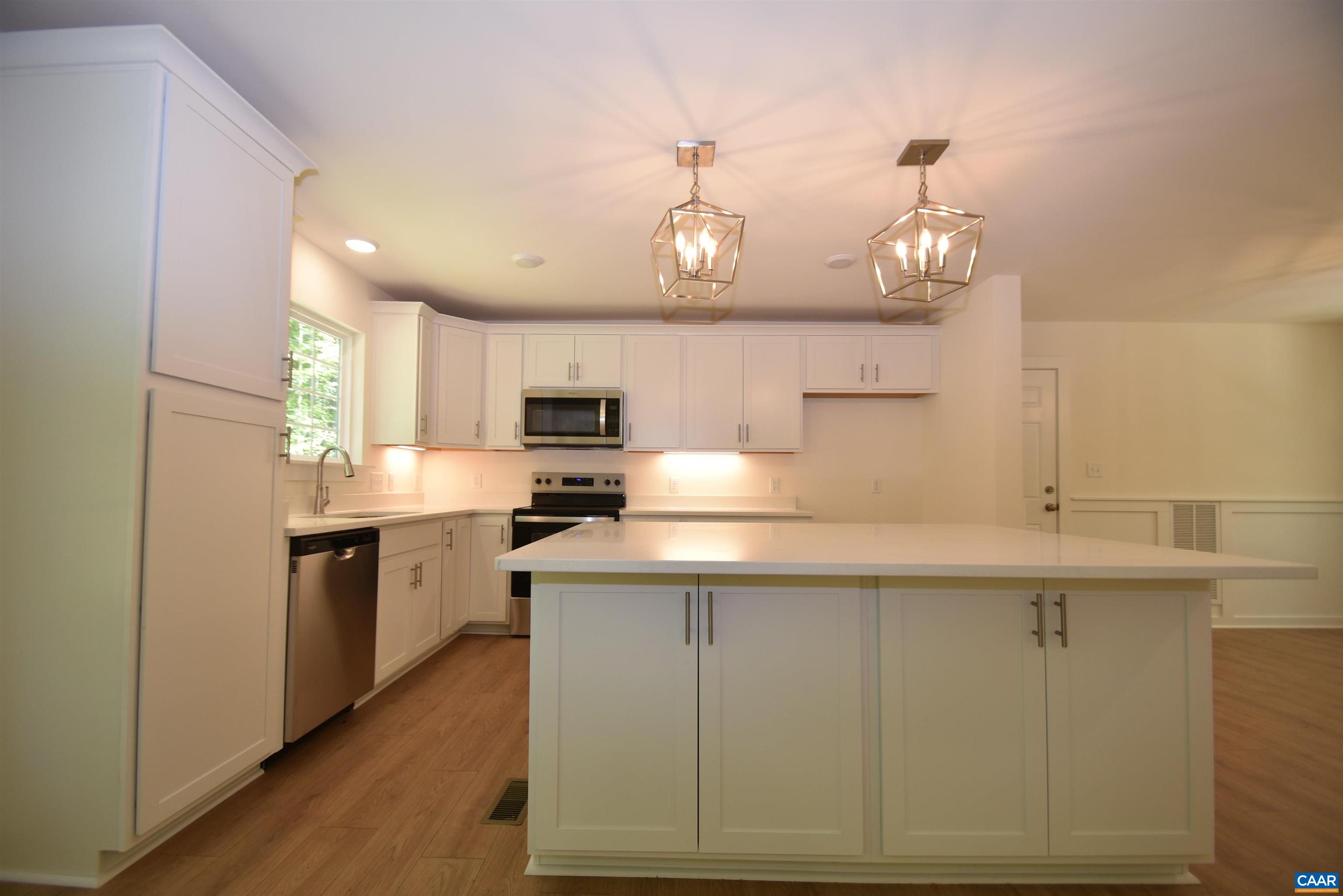 459 LAKE RD Unit: HL12B