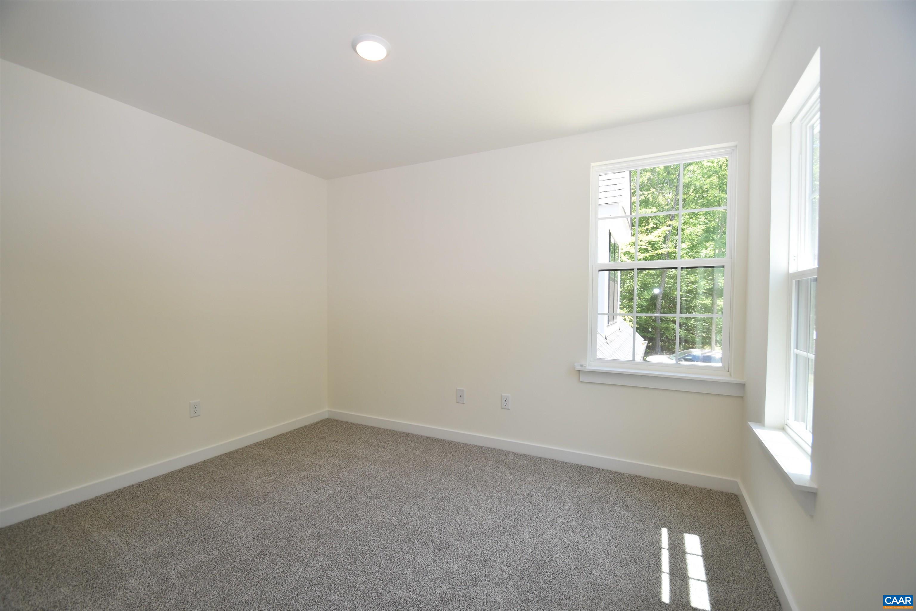 459 LAKE RD Unit: HL12B