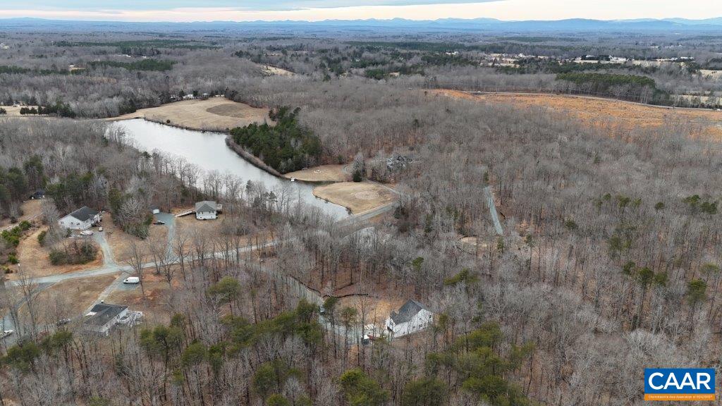 459 LAKE RD Unit: HL12B