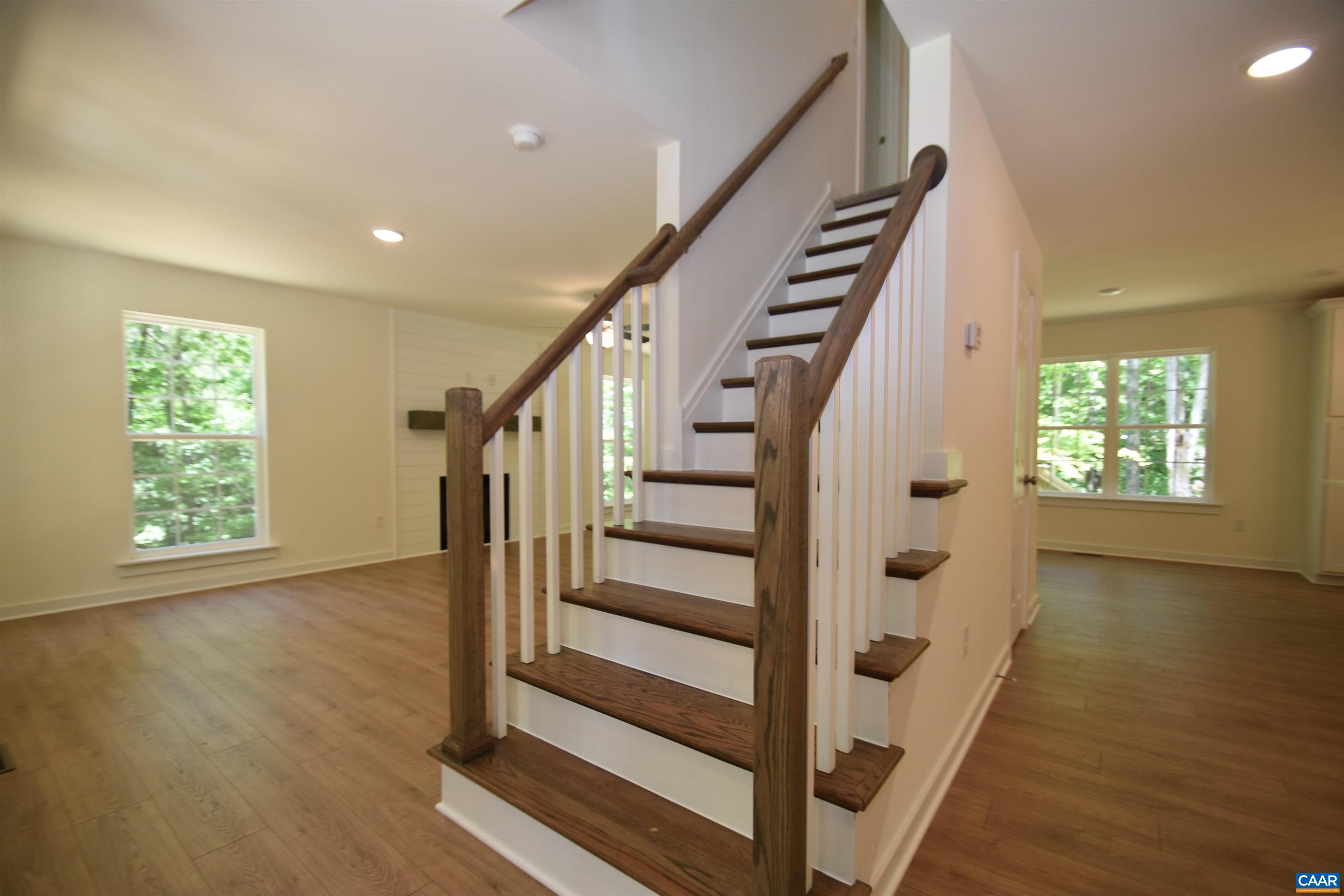 459 LAKE RD Unit: HL12B