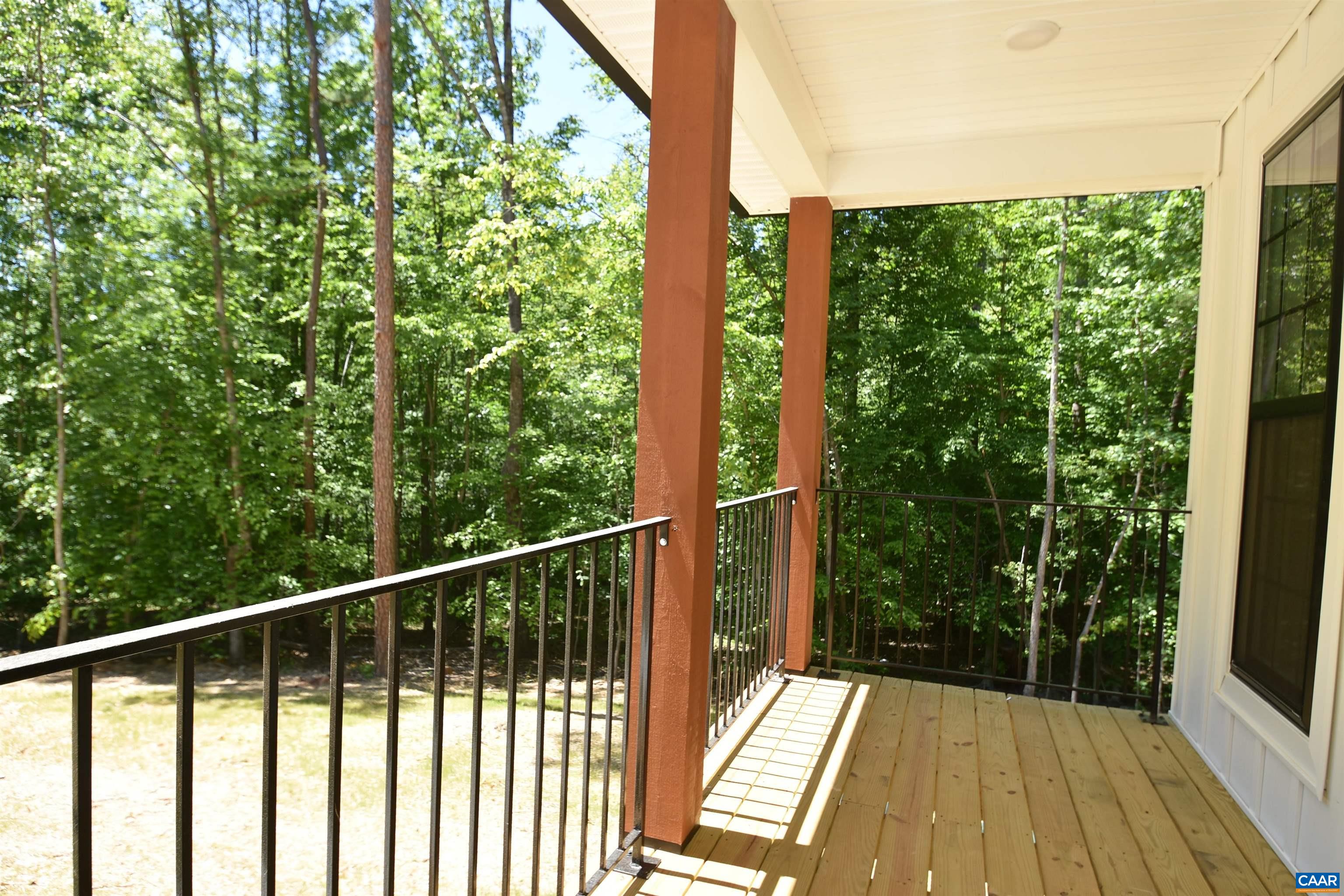 459 LAKE RD Unit: HL12B