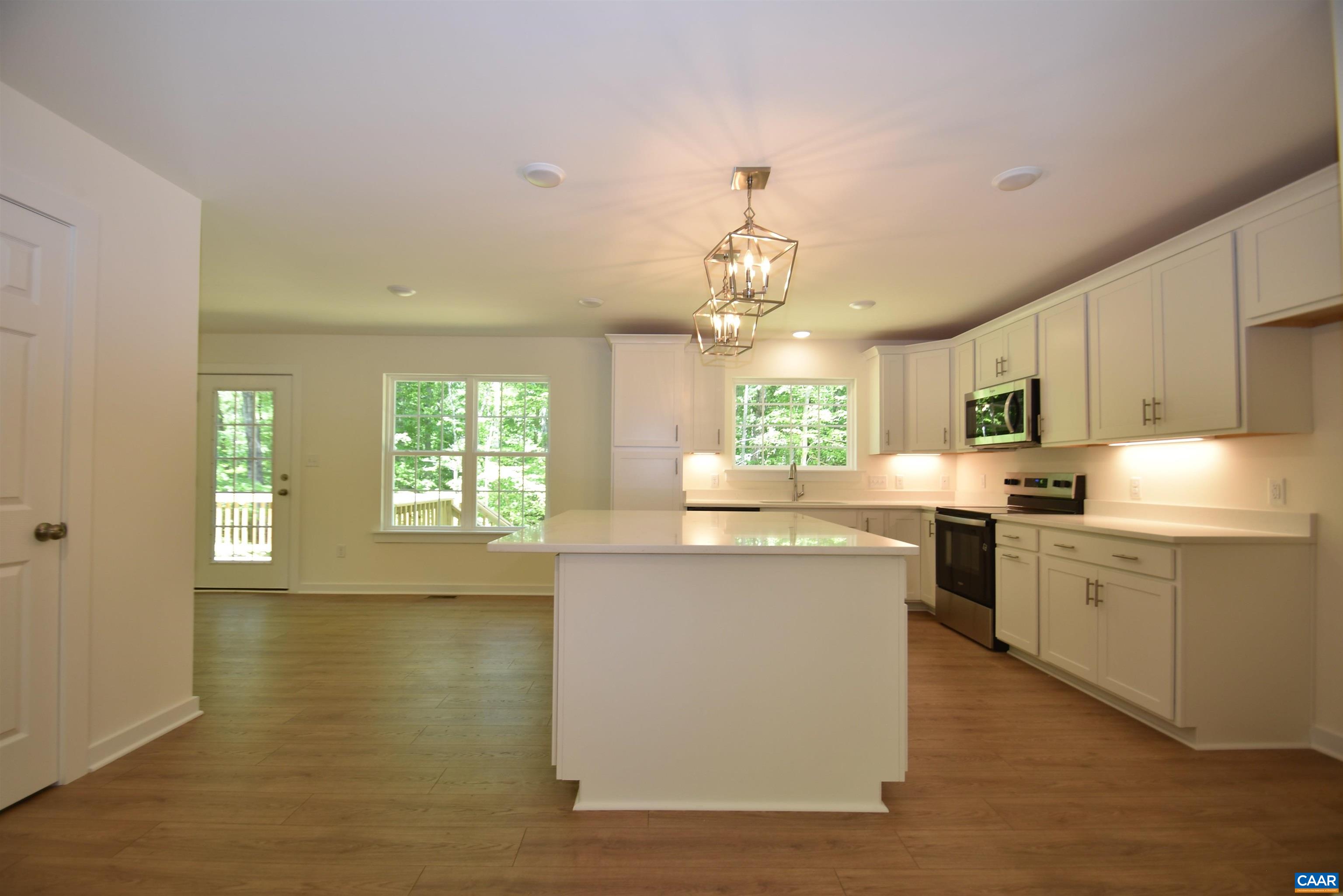 459 LAKE RD Unit: HL12B