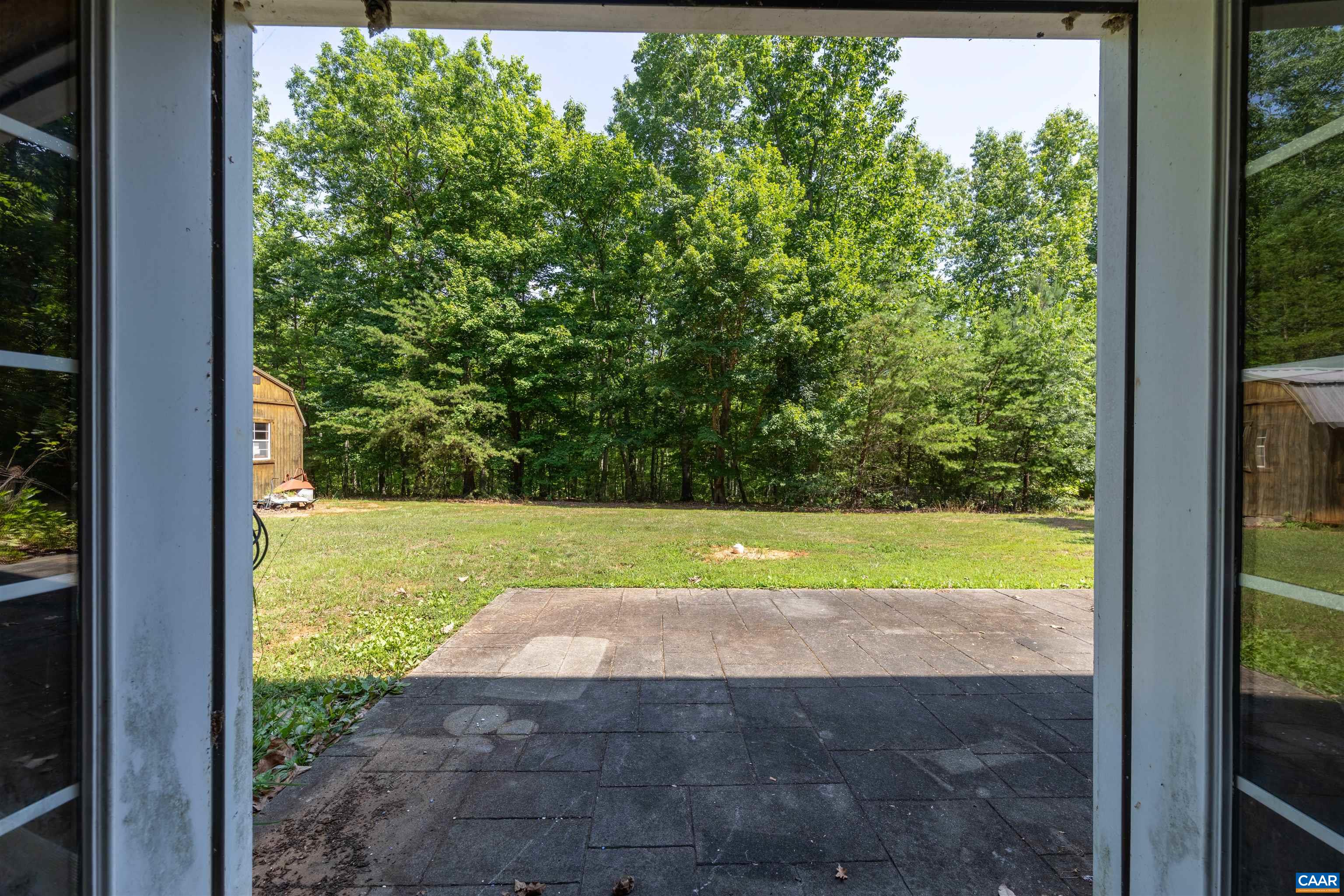363 BRIDGEPORT RD
