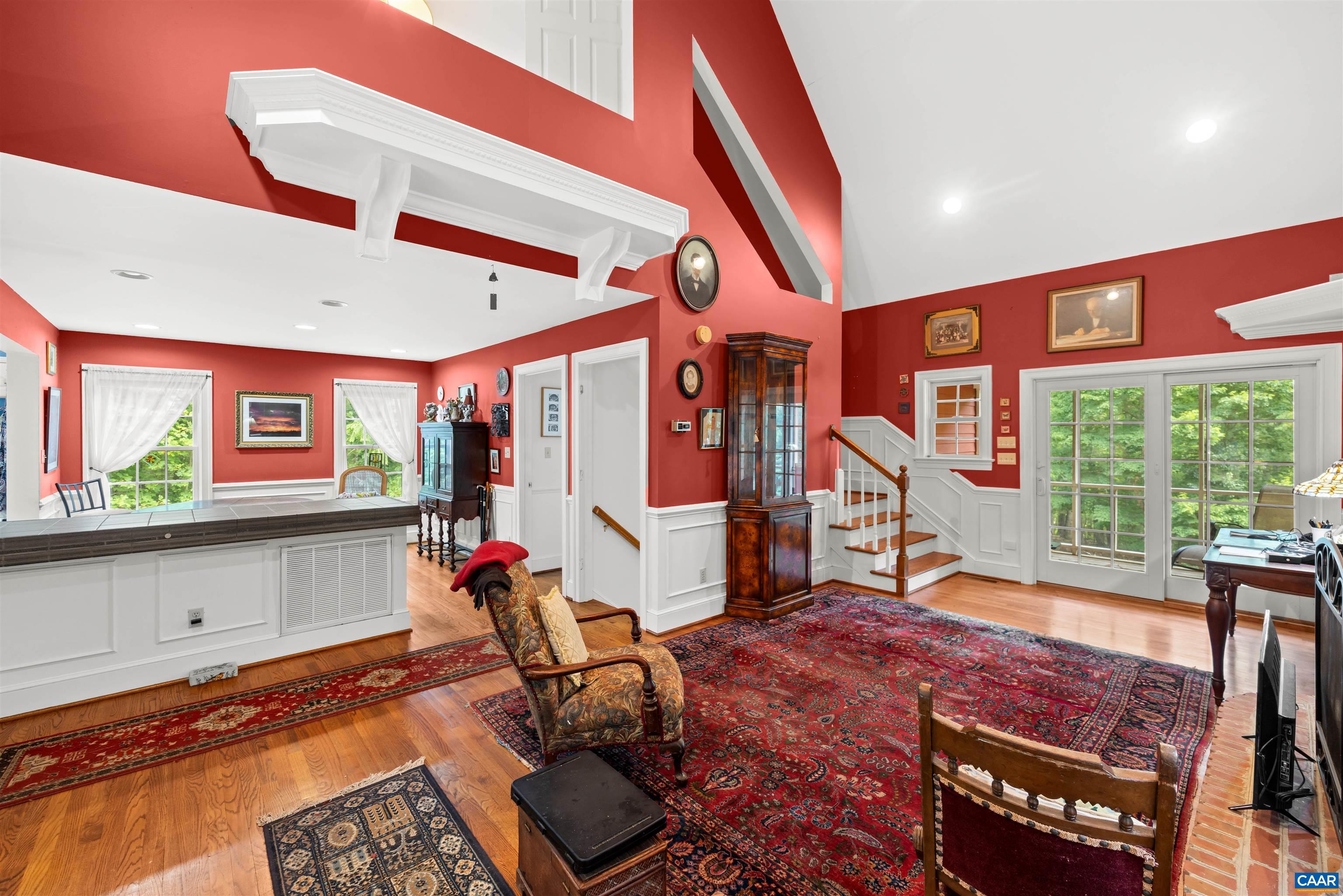 363 BRIDGEPORT RD