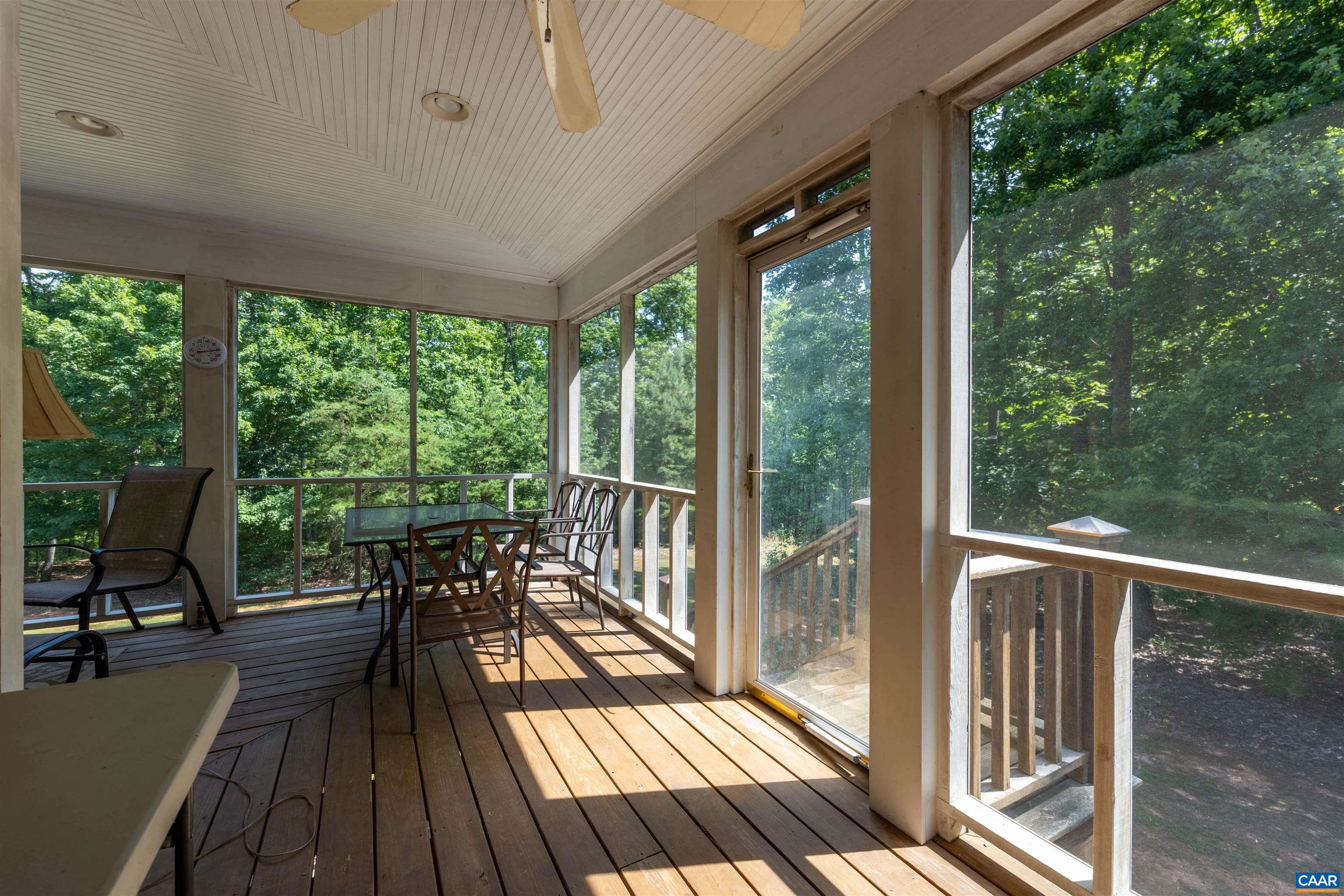 363 BRIDGEPORT RD