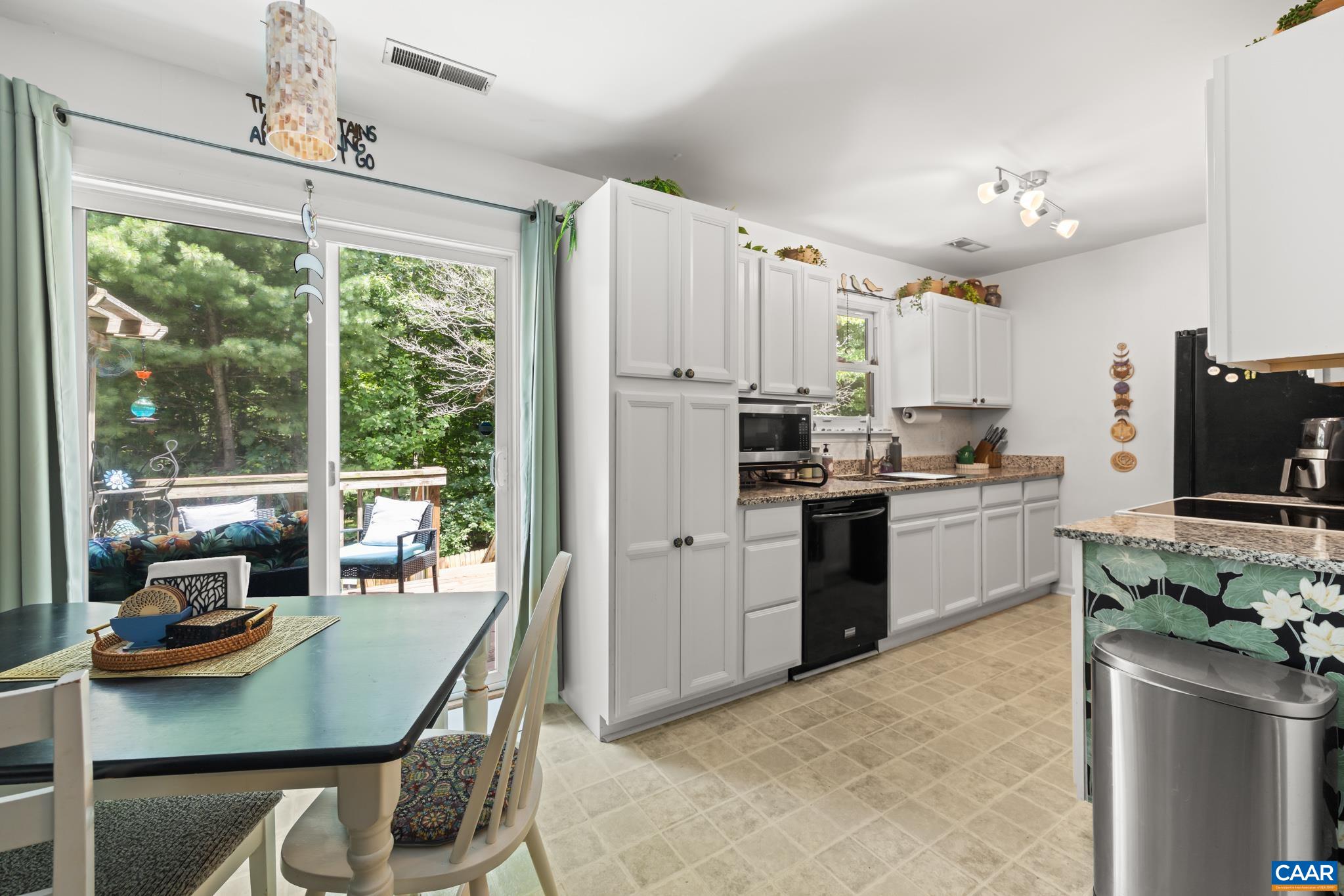 2416 WHITNEY CT