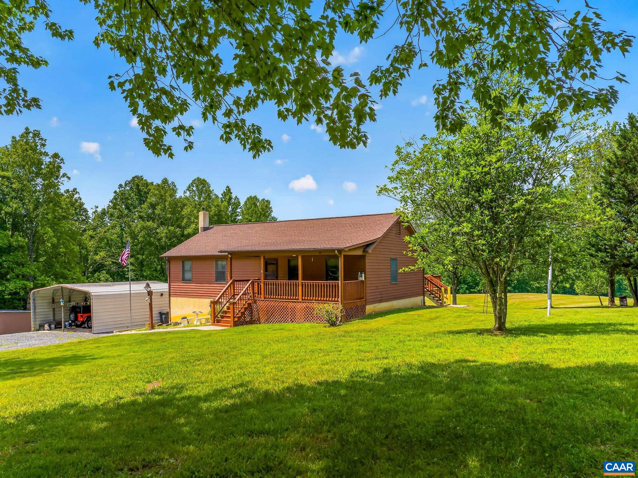 1379 RIDGE RD
