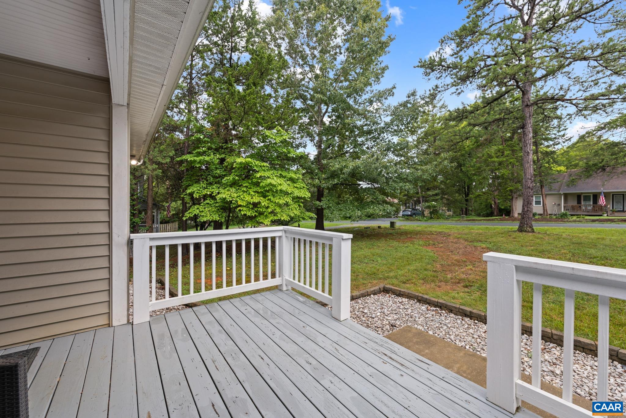 7 PLEASANT VIEW TER