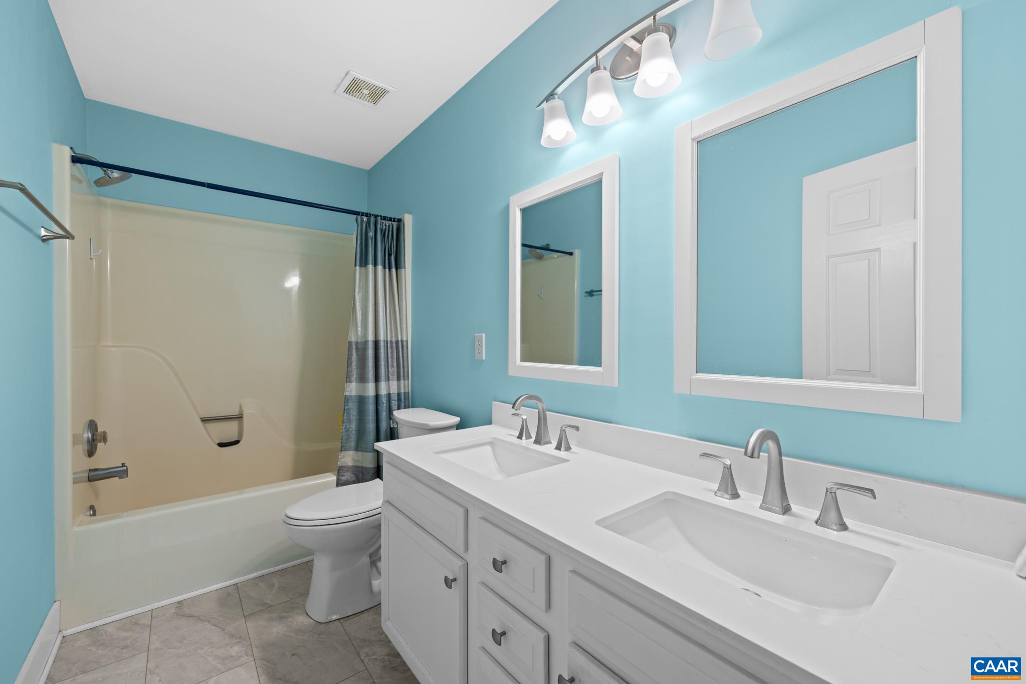 7 PLEASANT VIEW TER