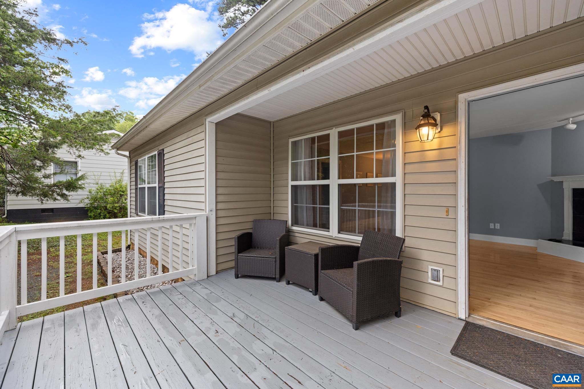 7 PLEASANT VIEW TER