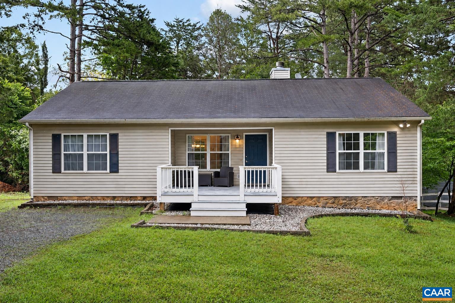 7 PLEASANT VIEW TER