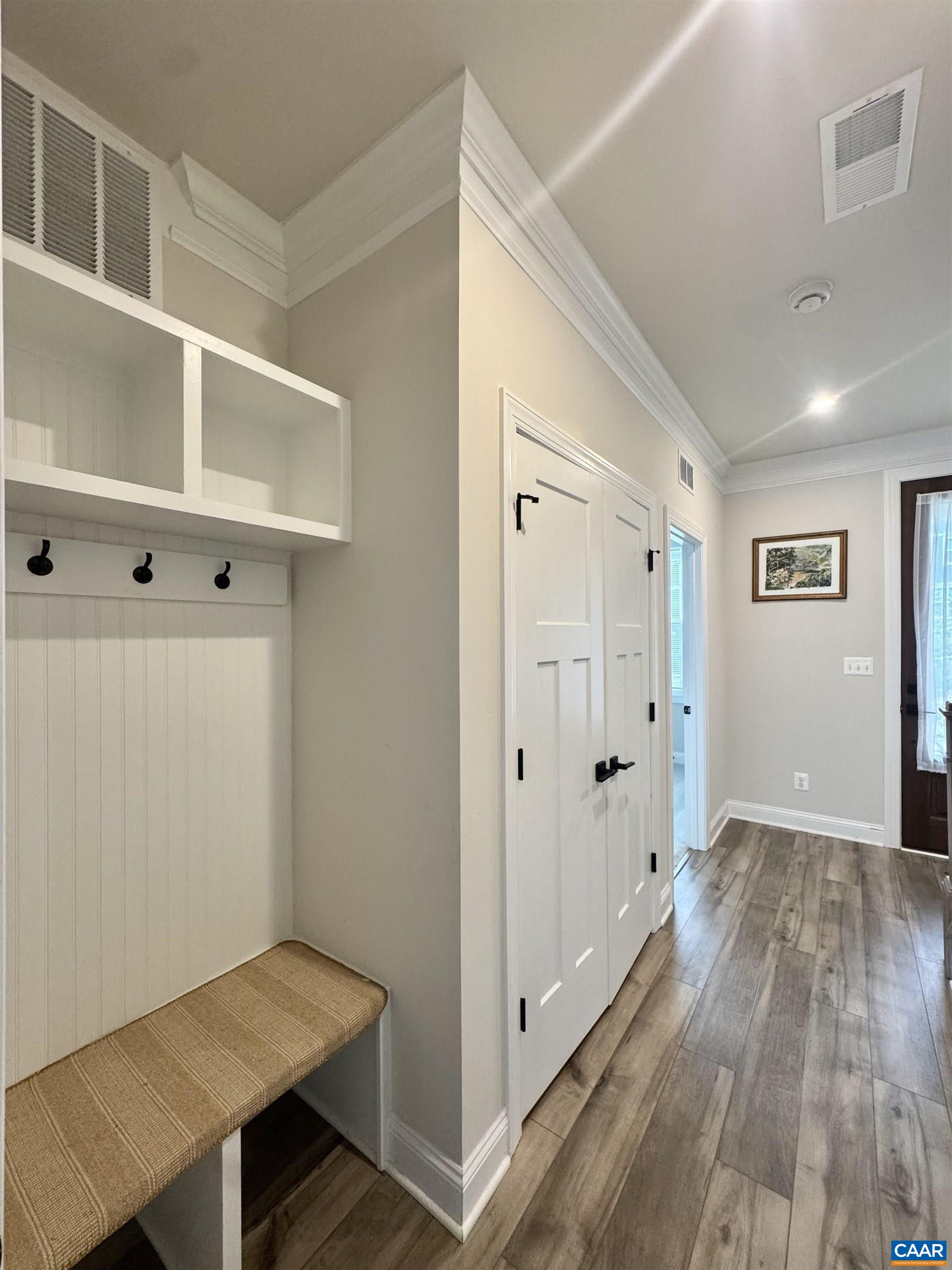 2208 BRINDLE LN
