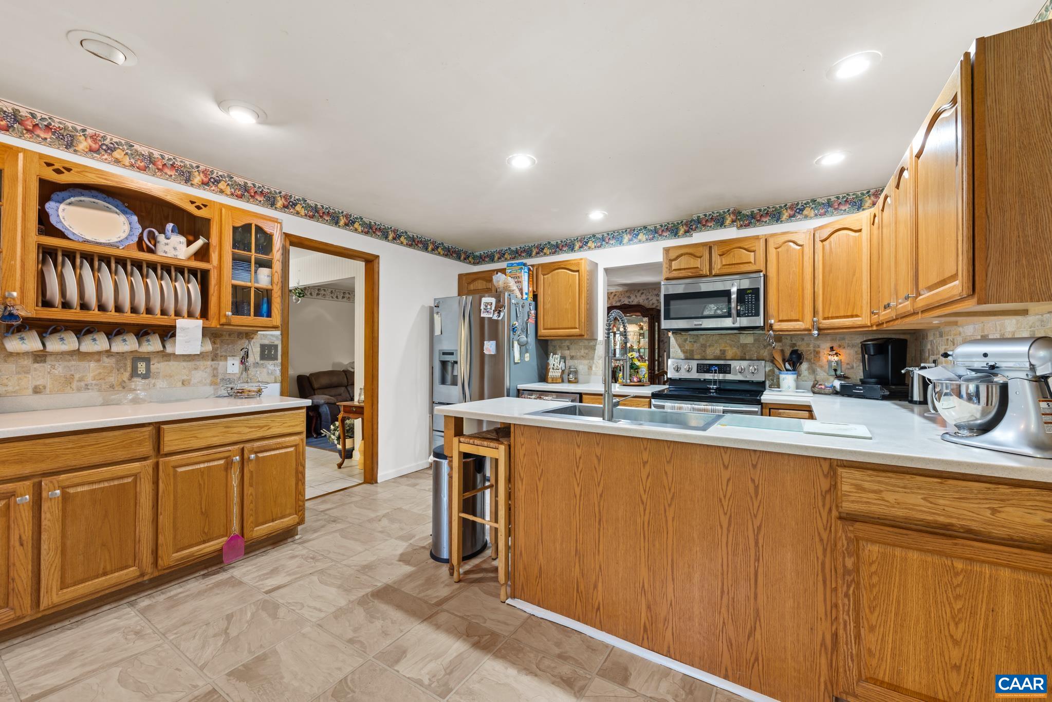 725 MECHUNK CREEK DR