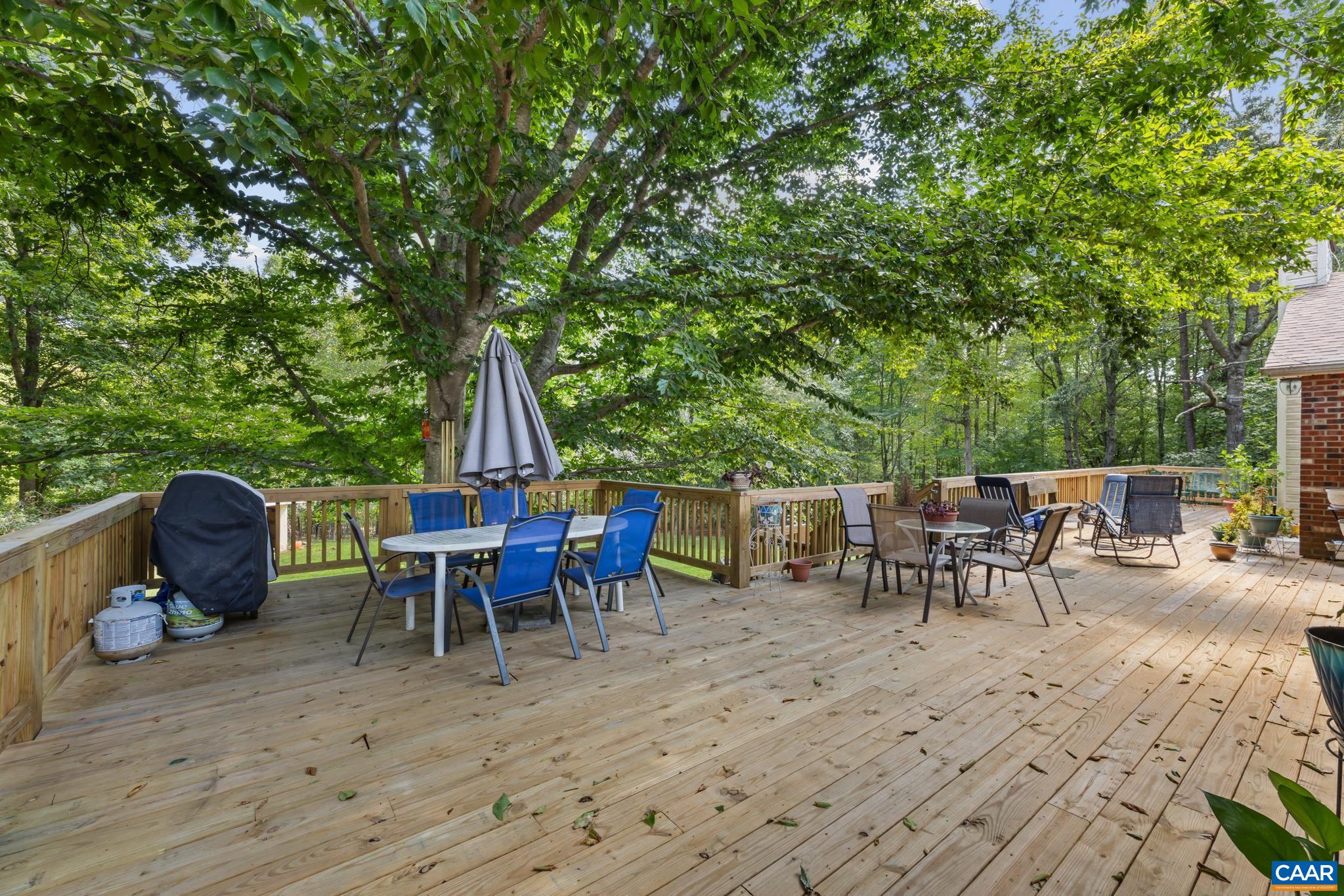 725 MECHUNK CREEK DR