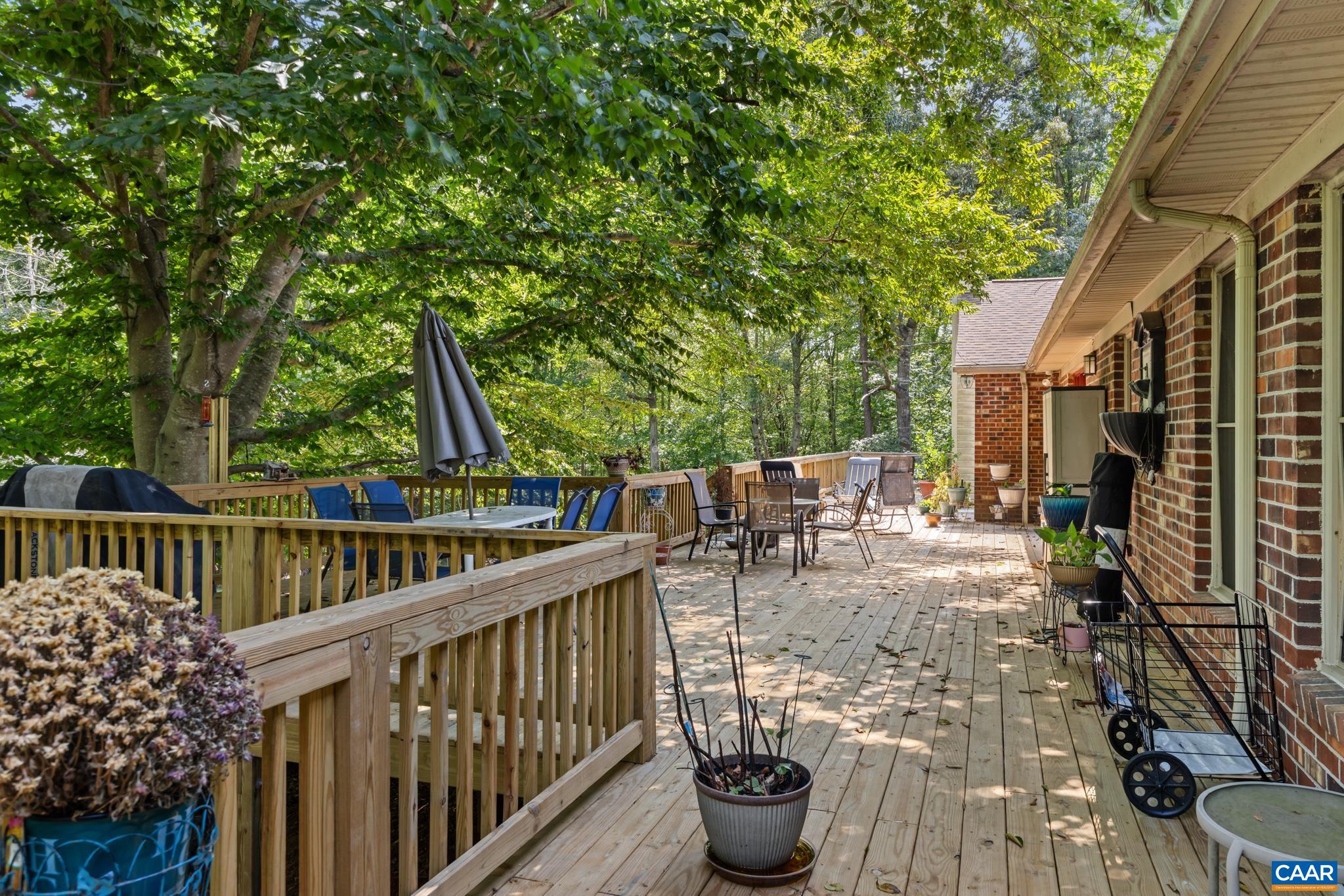 725 MECHUNK CREEK DR