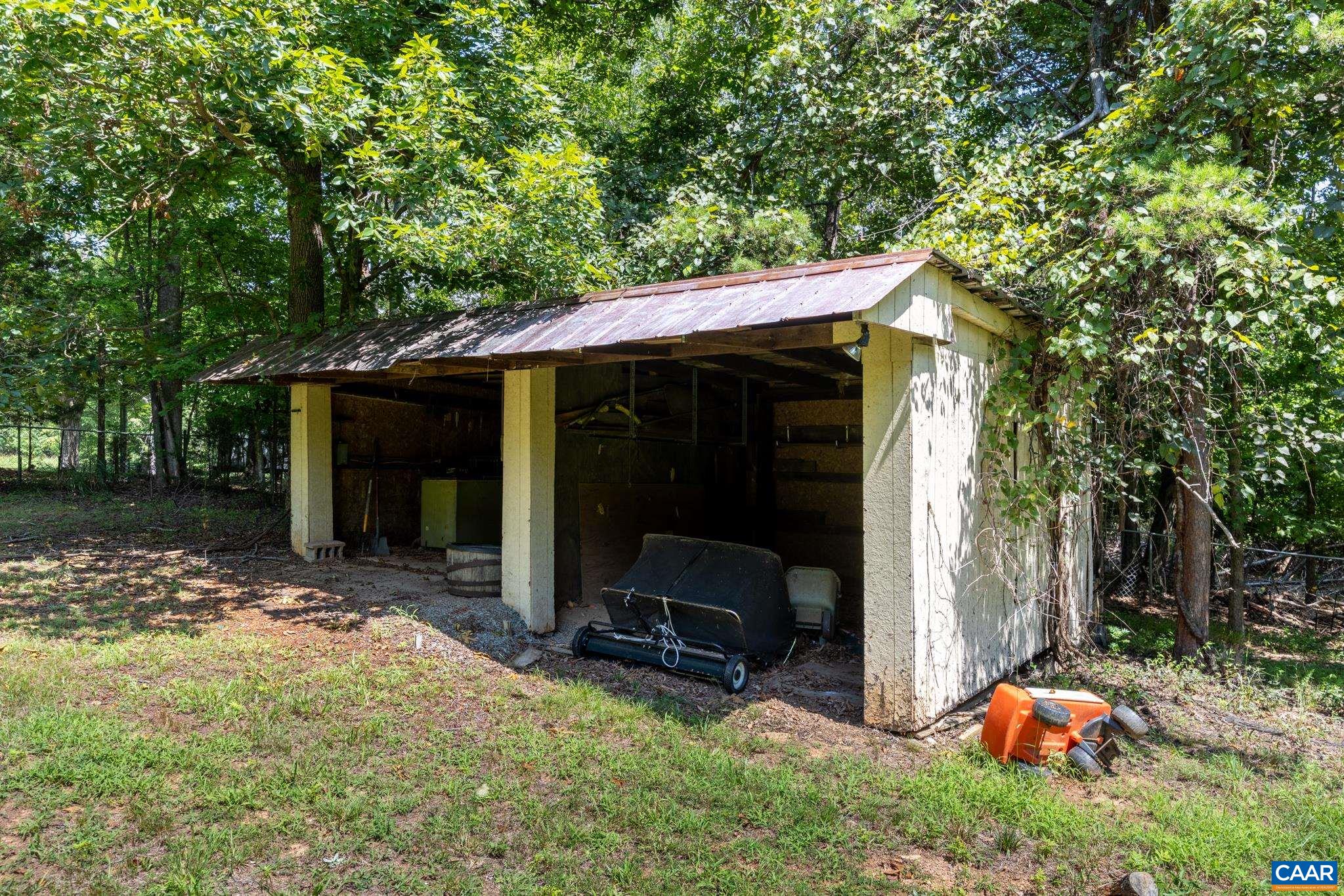 725 MECHUNK CREEK DR
