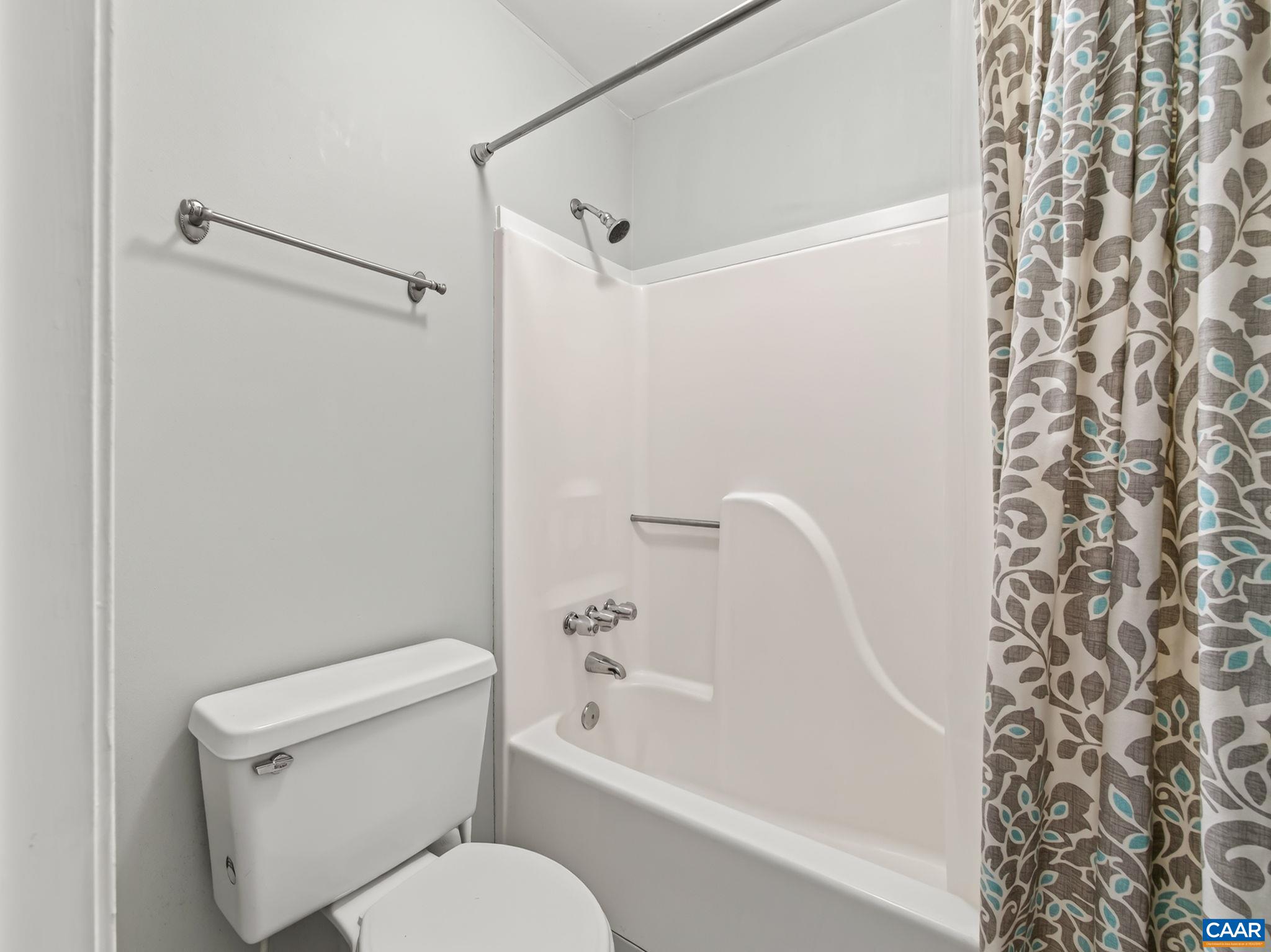 1400 MINOR RIDGE CT