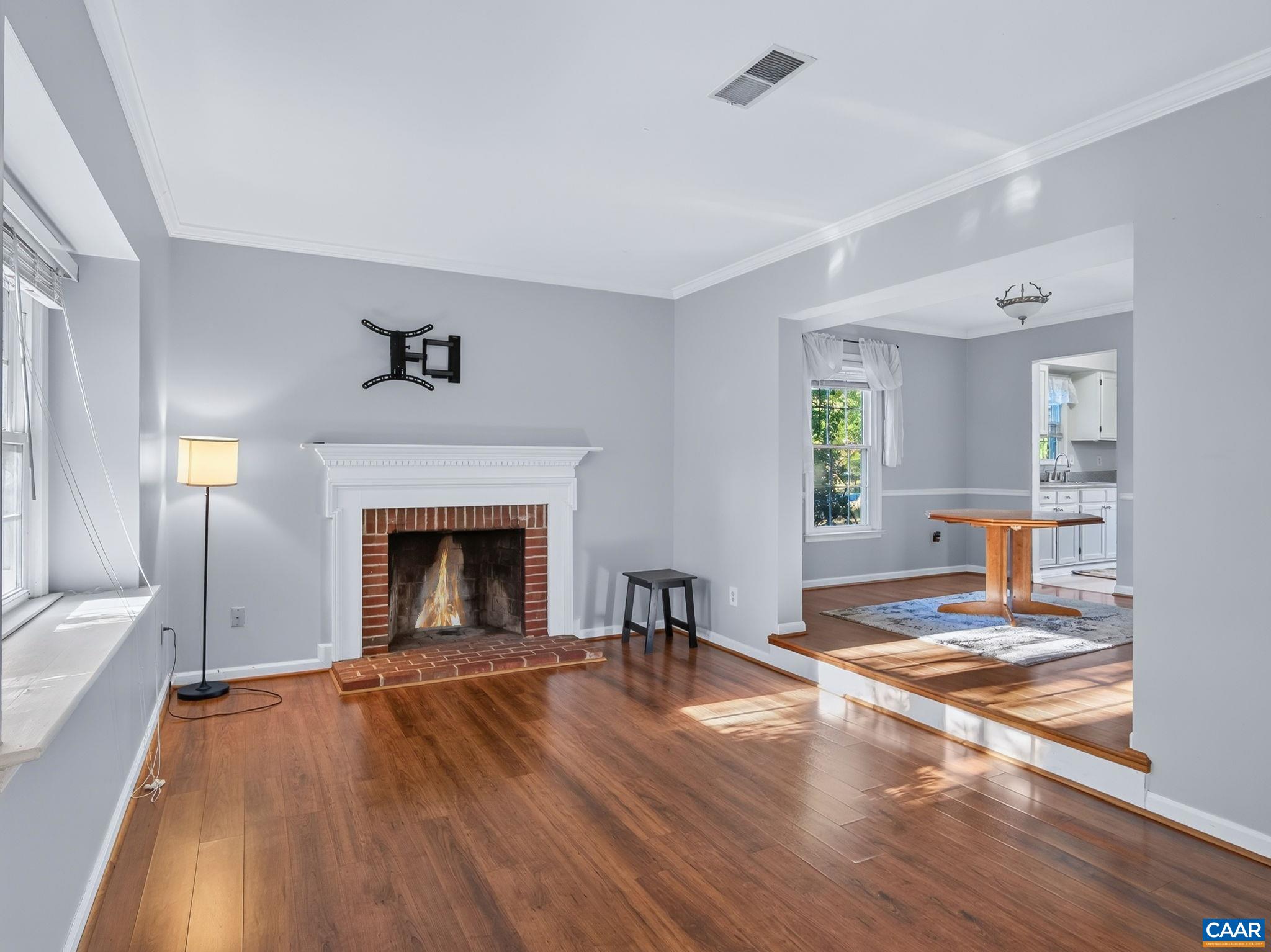 1400 MINOR RIDGE CT