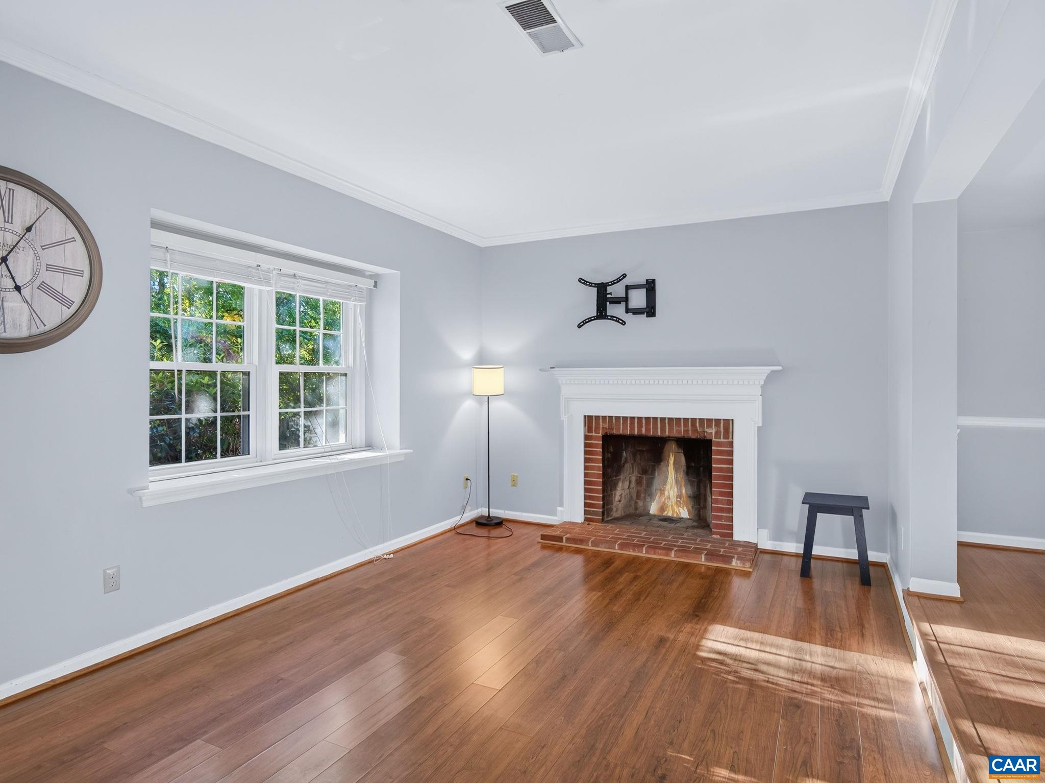 1400 MINOR RIDGE CT