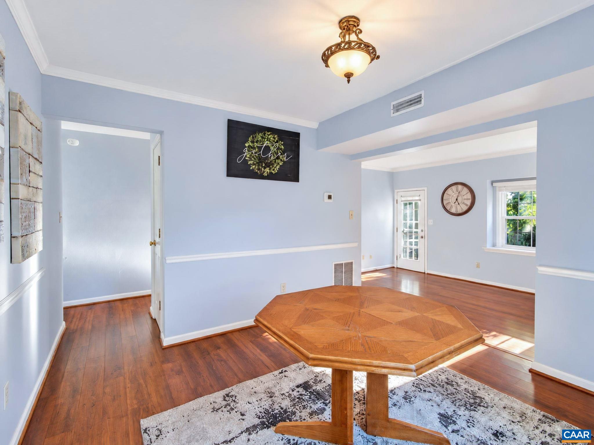 1400 MINOR RIDGE CT