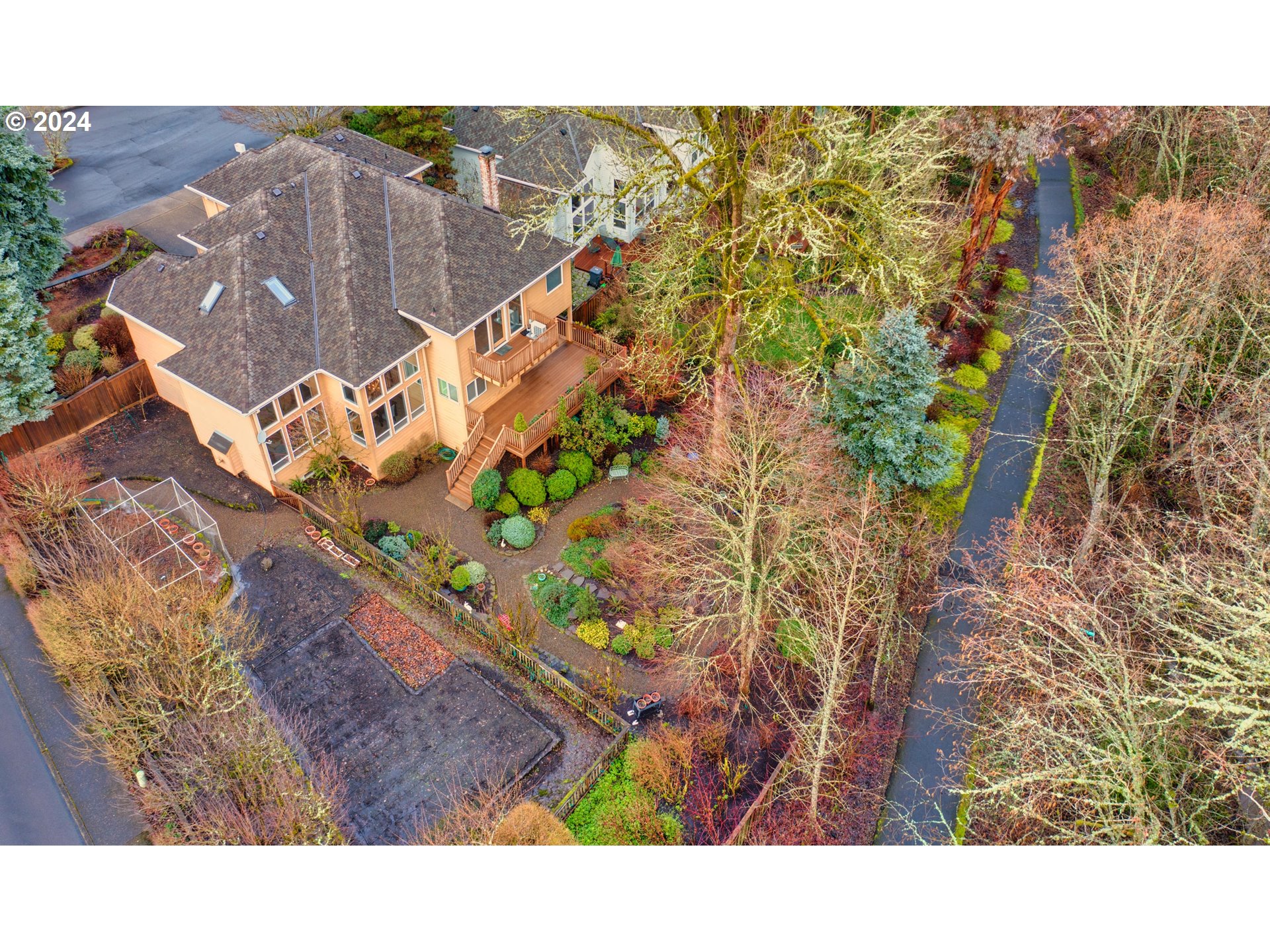 13205 SW GENESIS LOOP