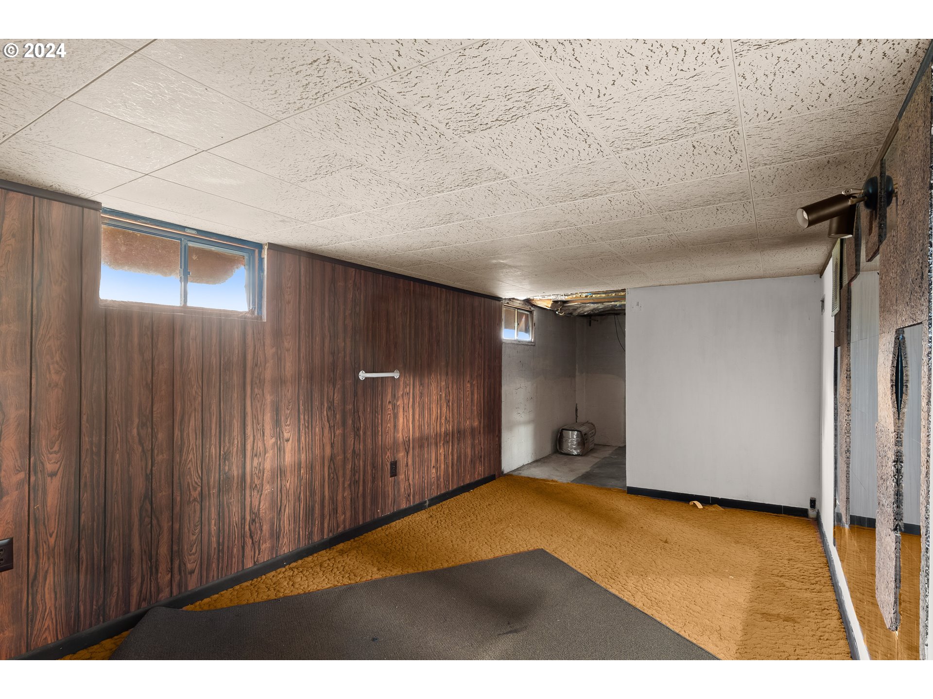 3592 SE GLADSTONE ST