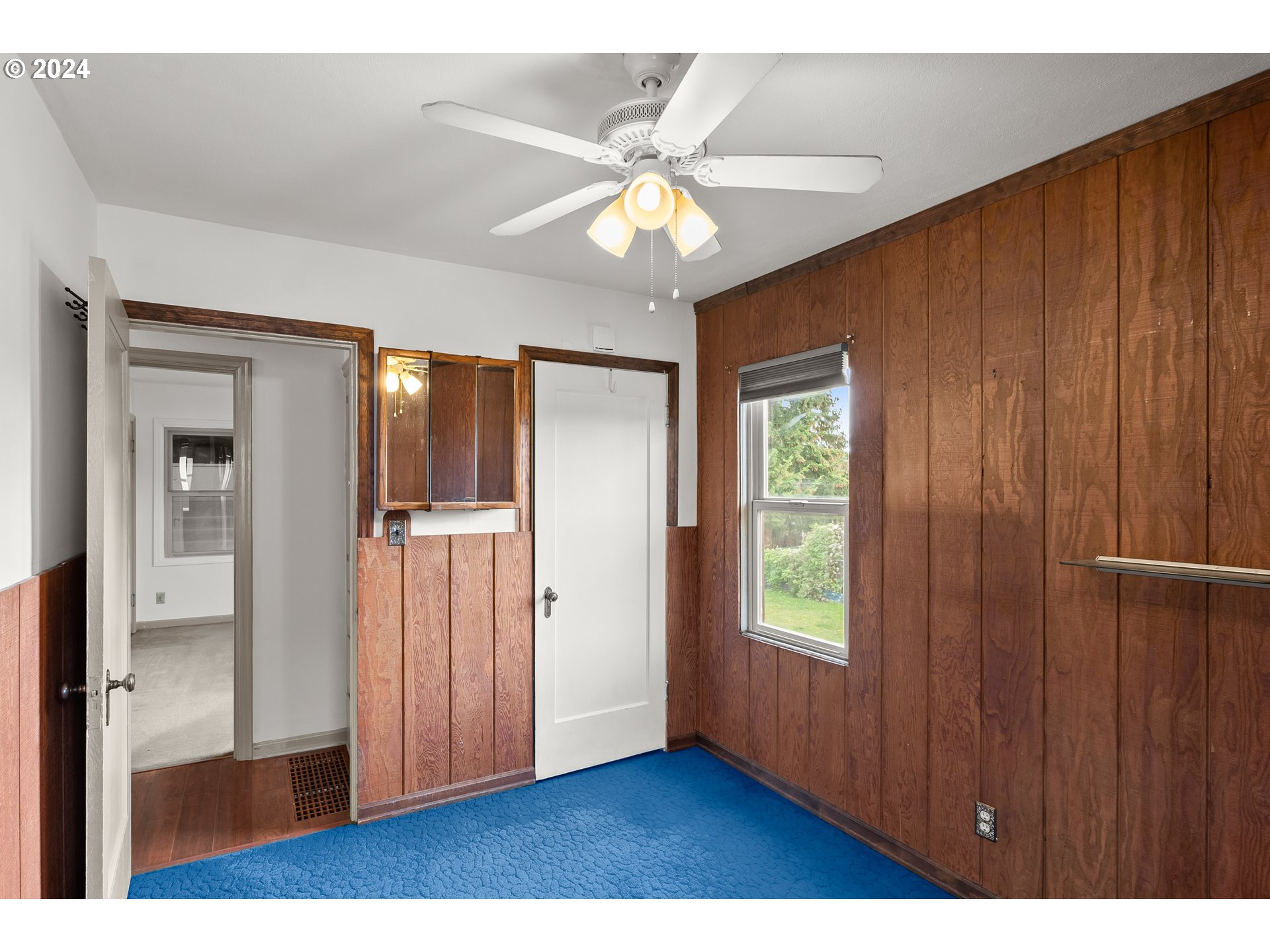 3592 SE GLADSTONE ST