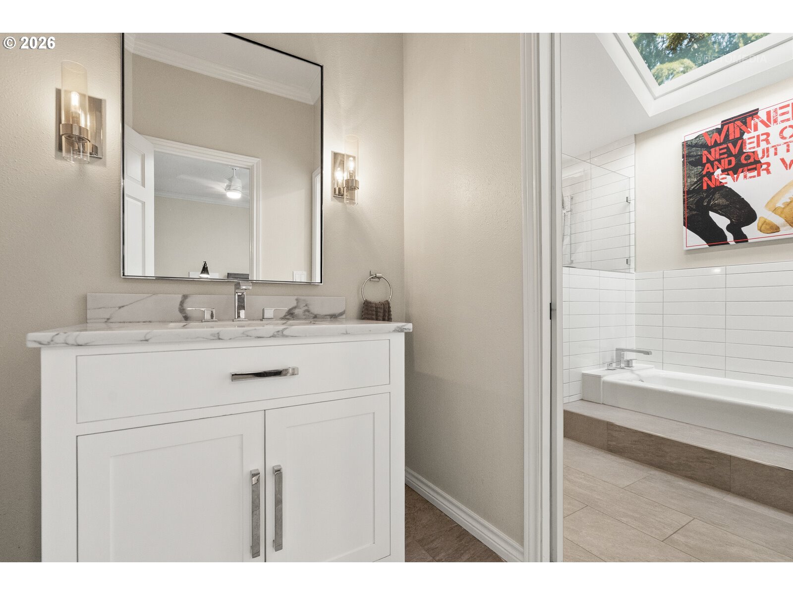 2543 PALISADES CREST DR