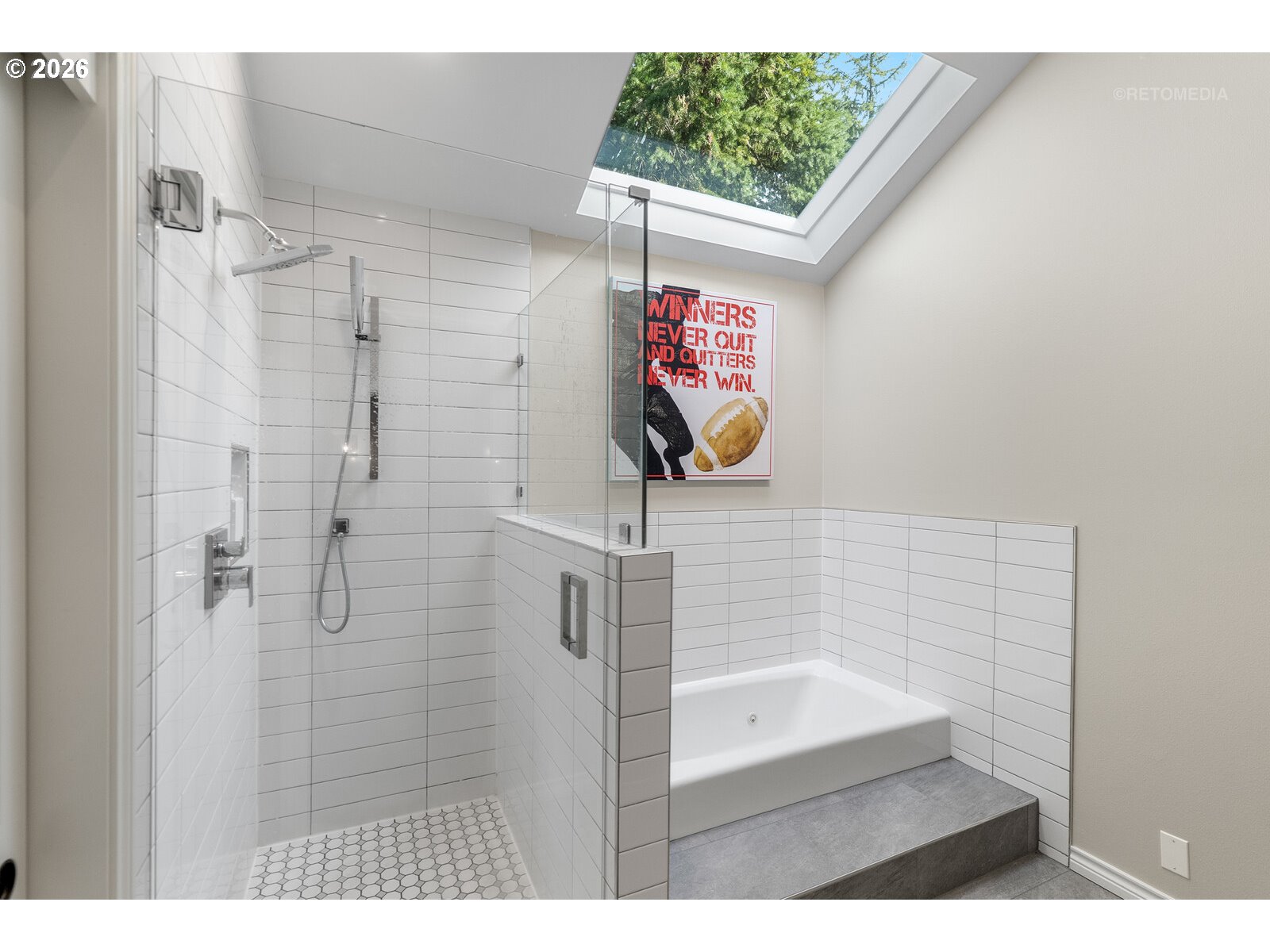 2543 PALISADES CREST DR