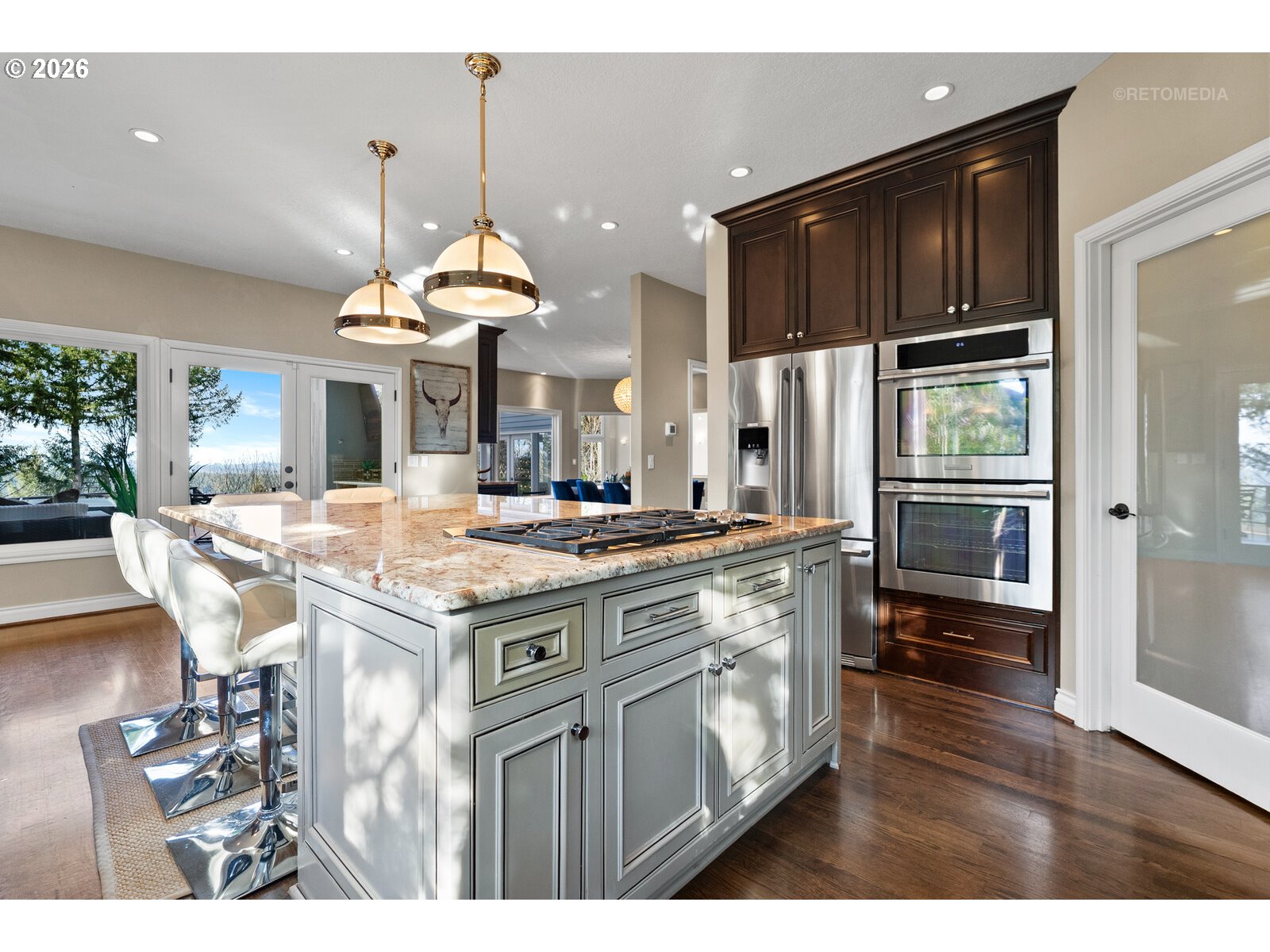 2543 PALISADES CREST DR