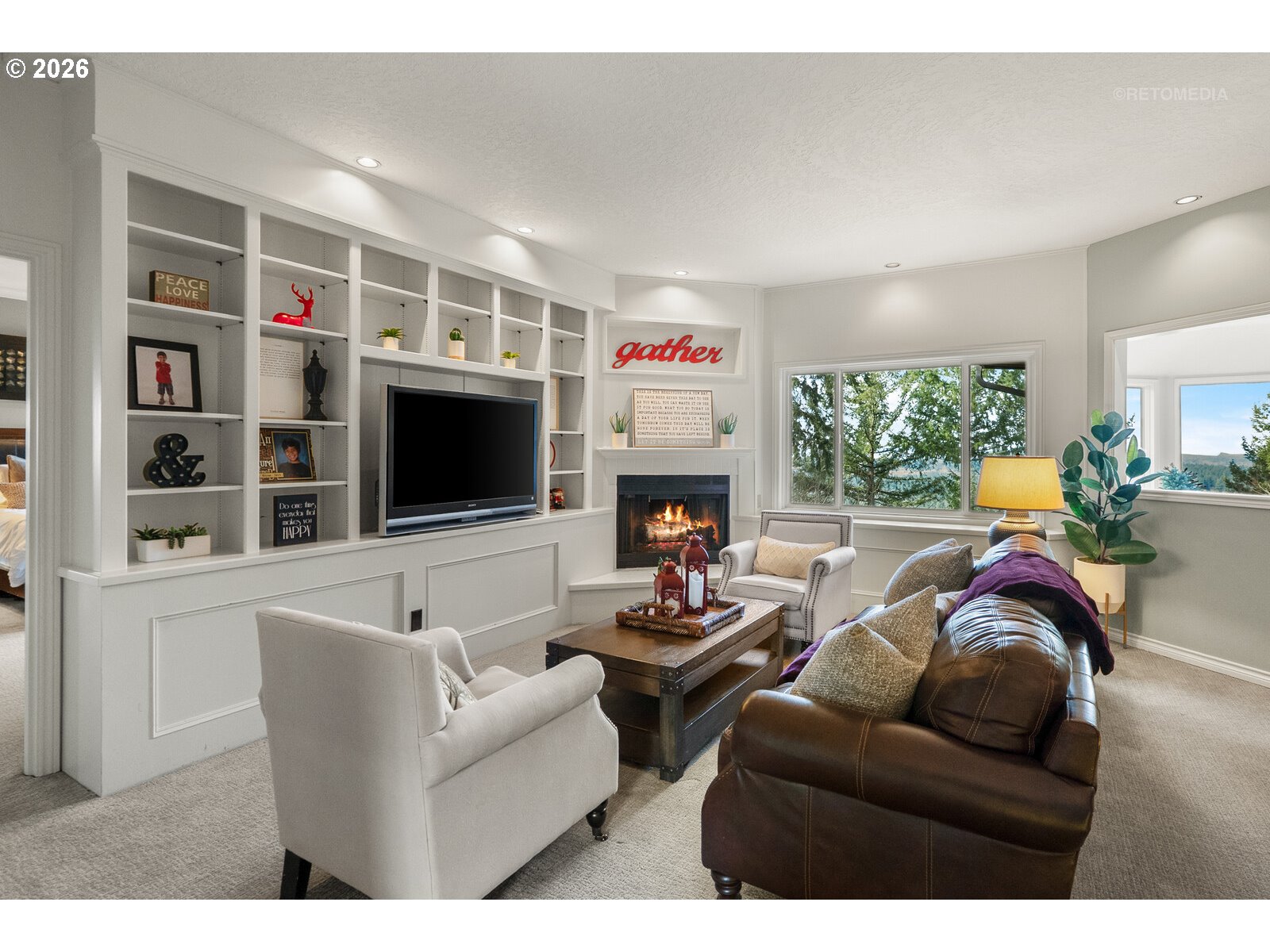 2543 PALISADES CREST DR