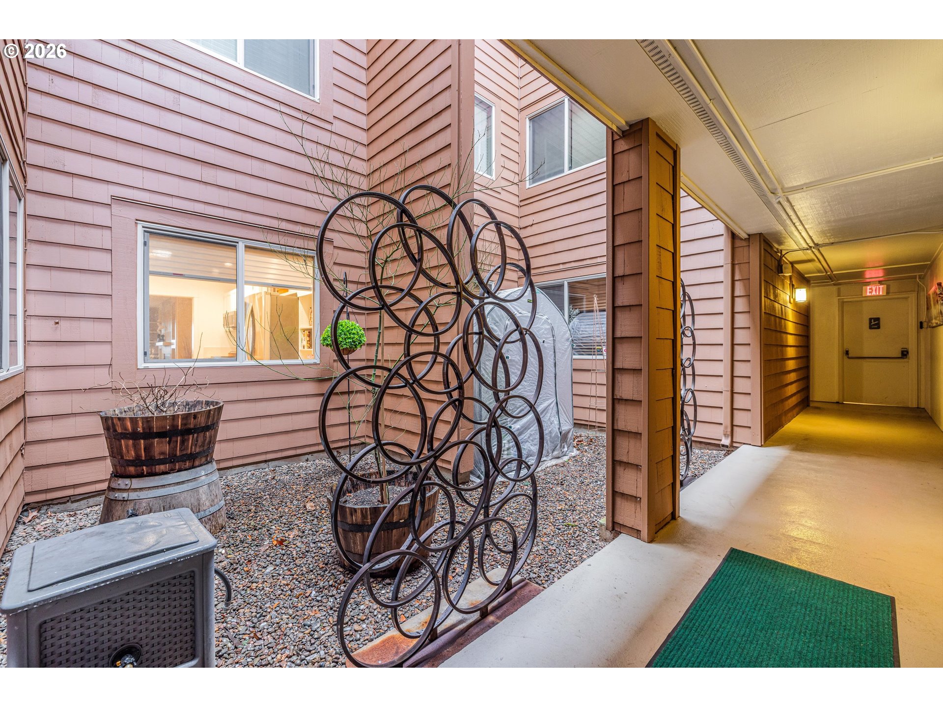 200 OSWEGO SUMMIT