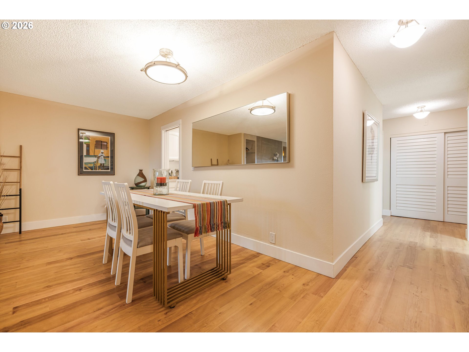 200 OSWEGO SUMMIT