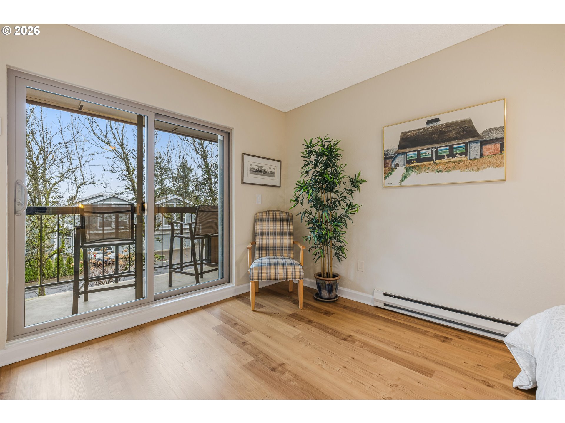 200 OSWEGO SUMMIT