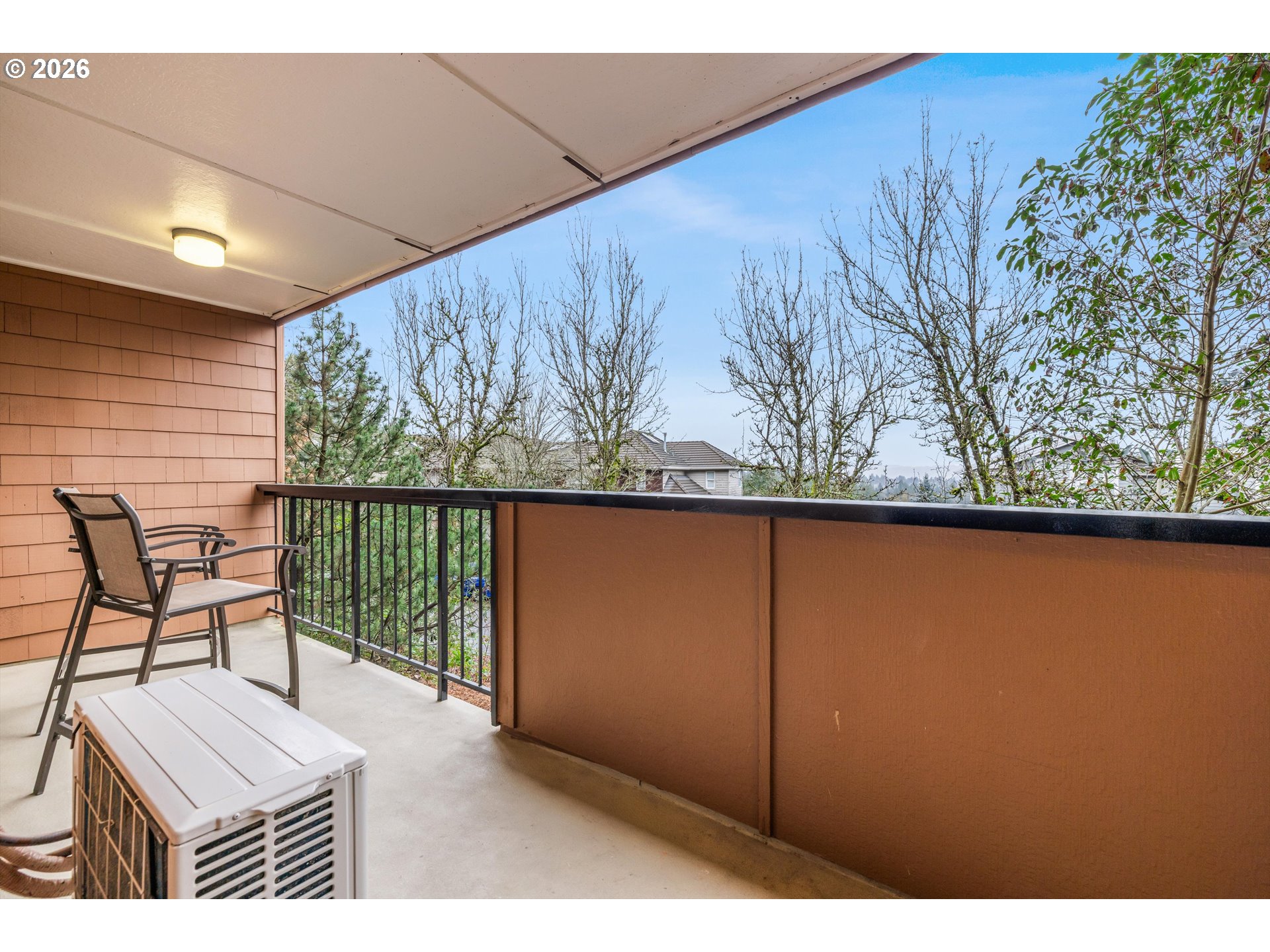 200 OSWEGO SUMMIT