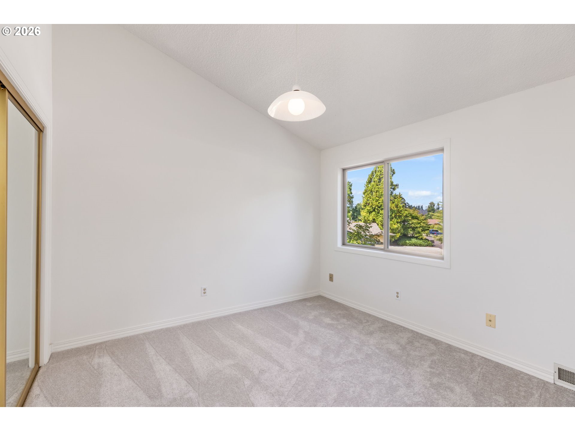 965 NE 34TH PL