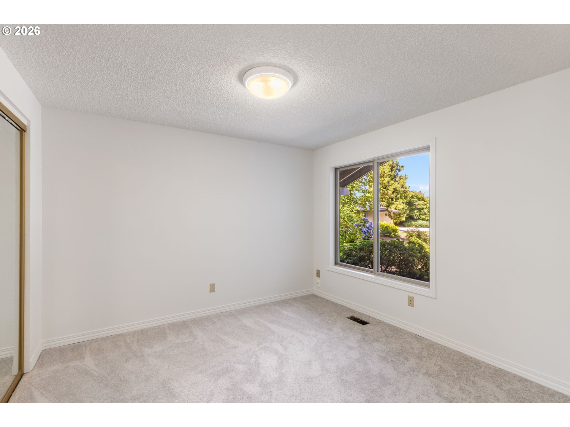 965 NE 34TH PL