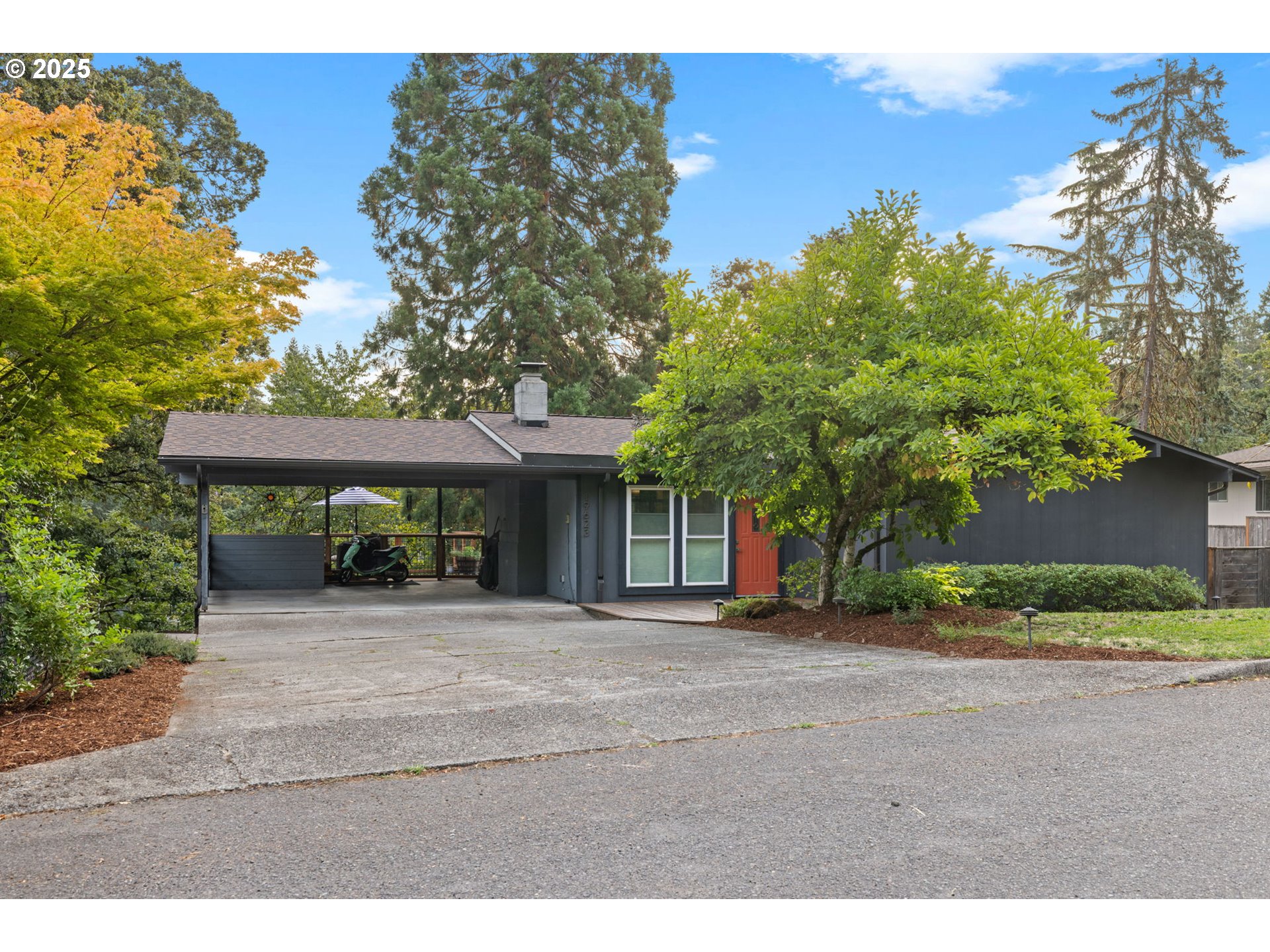 19623 WHITE CLOUD CIR