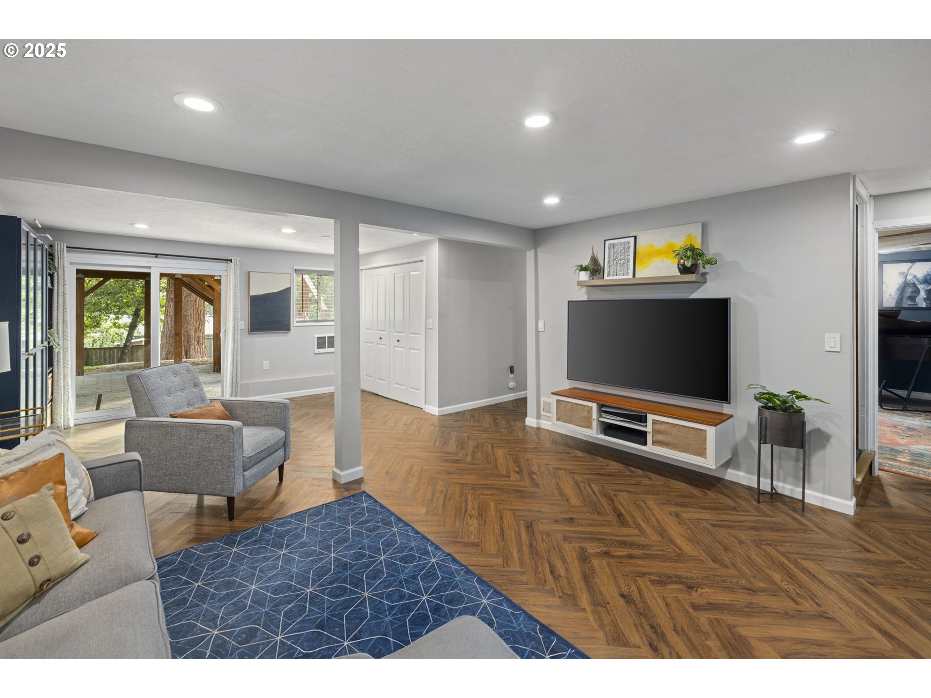 19623 WHITE CLOUD CIR