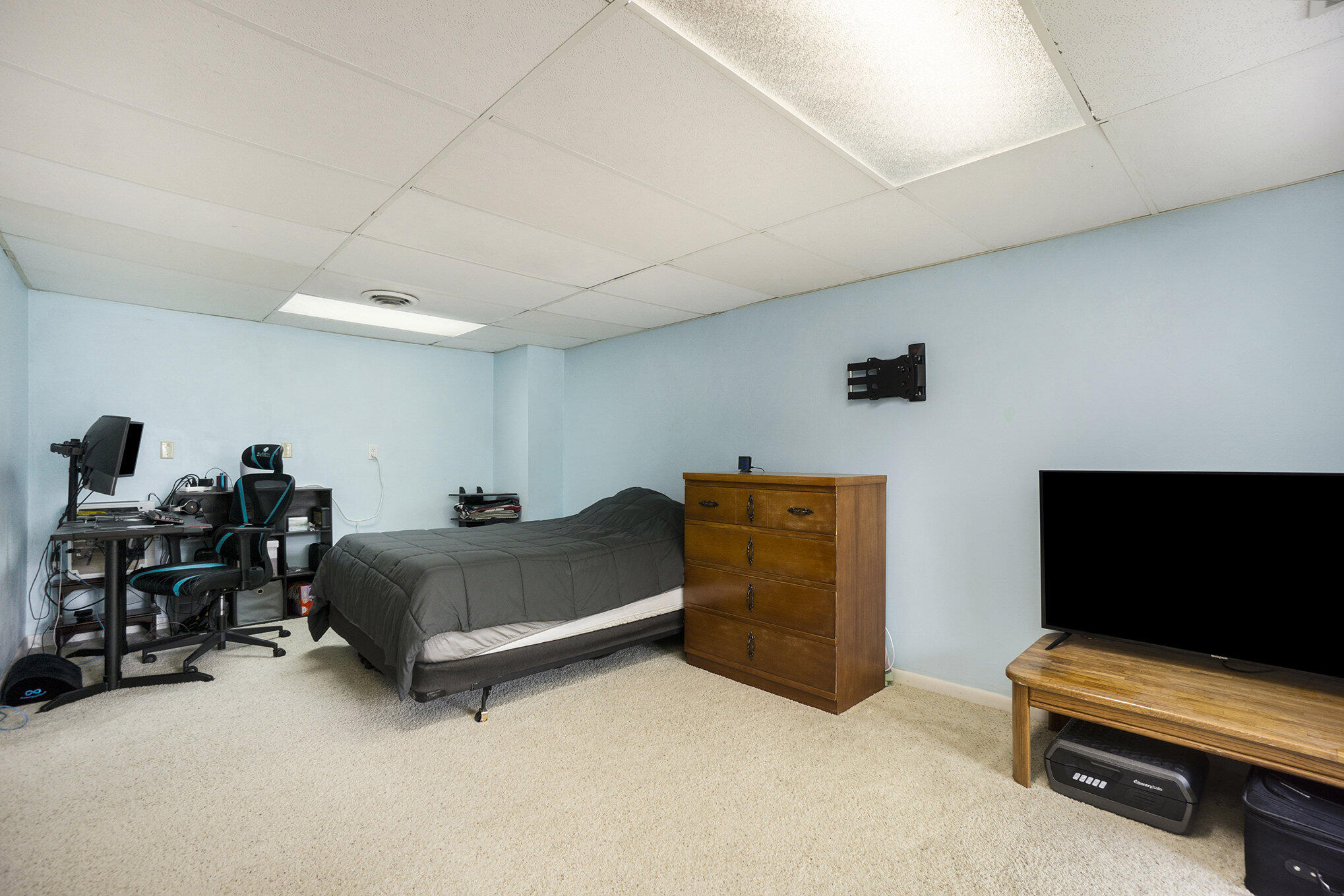 3648 Woodcliff Drive