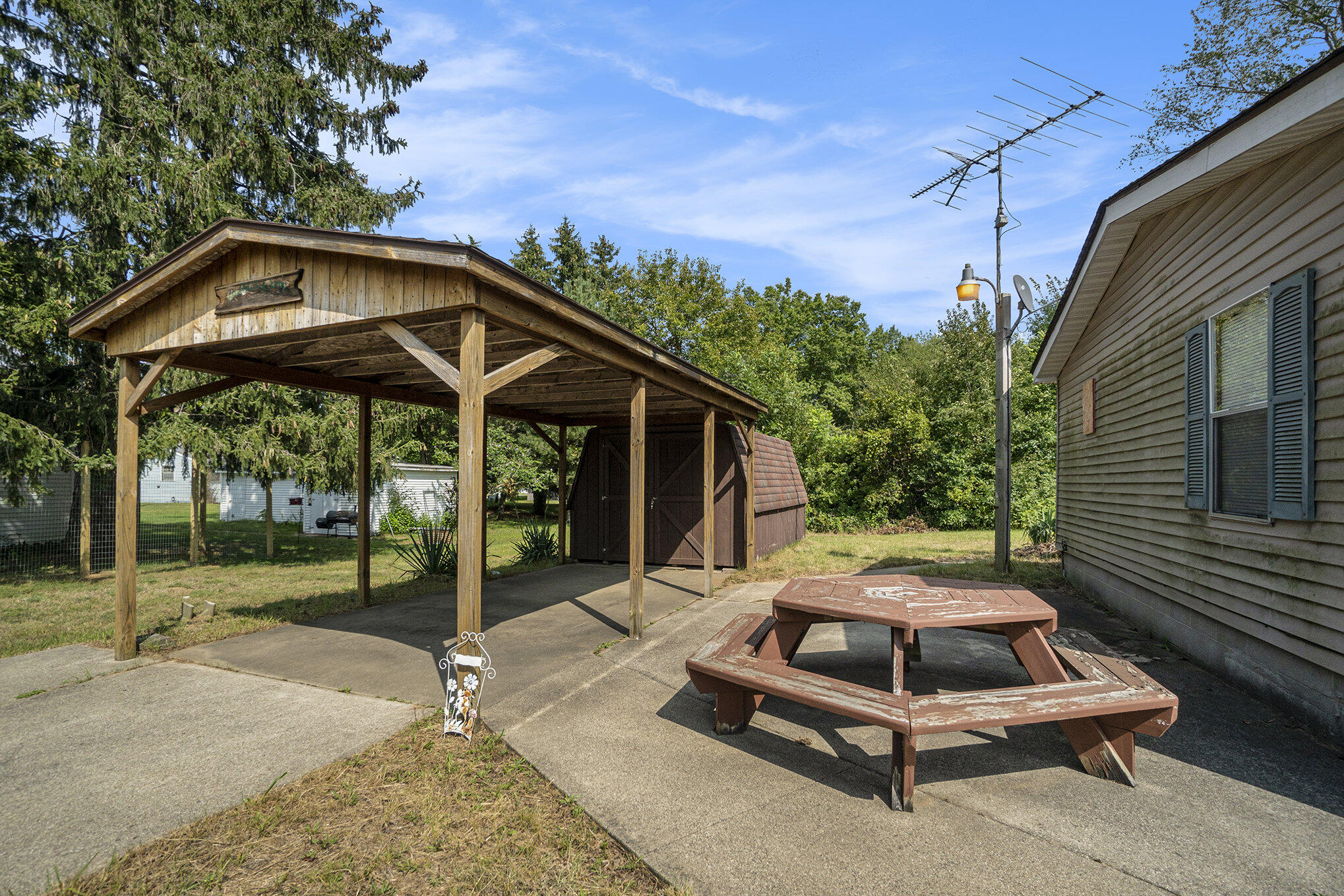 4179 Van Buren Street