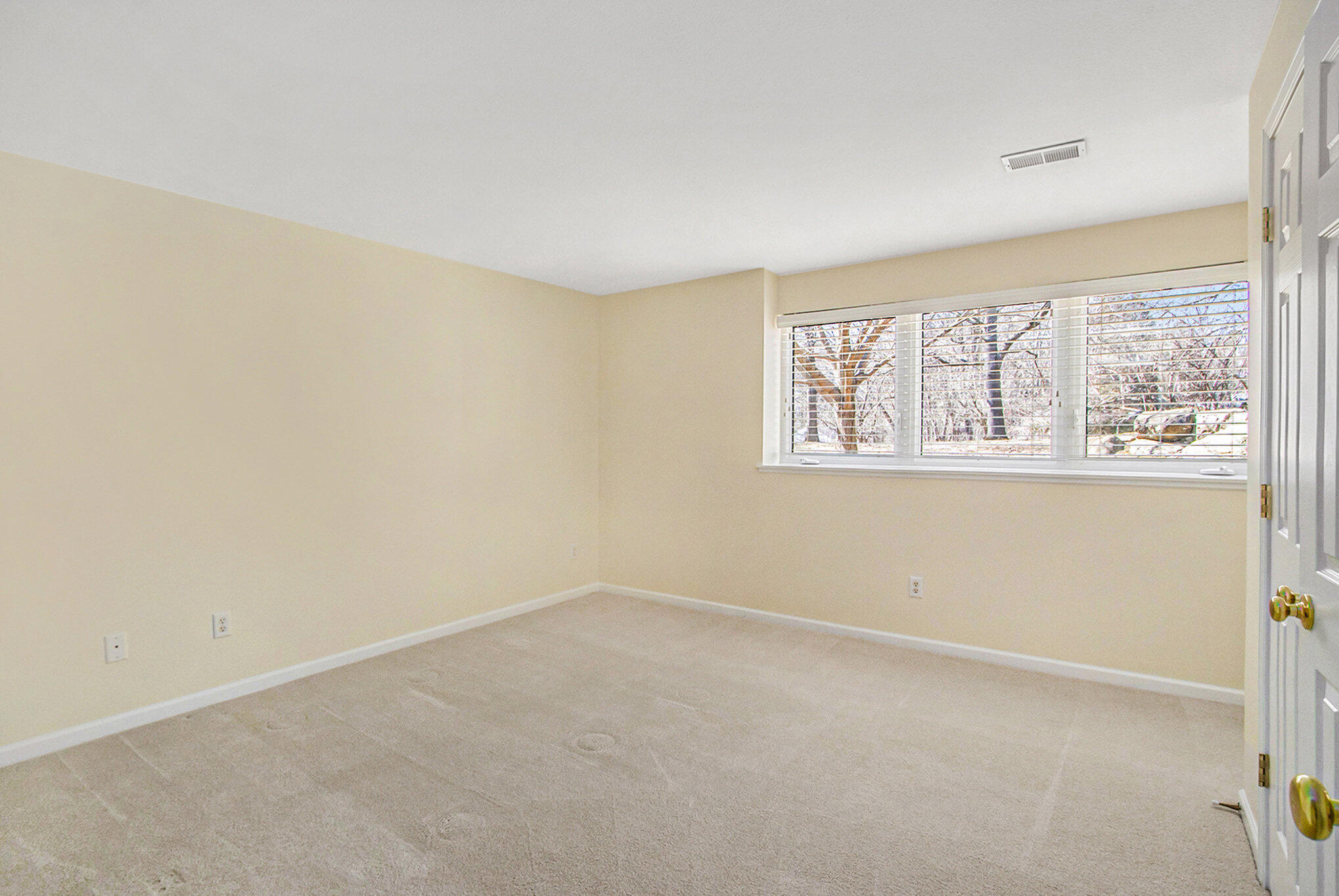 1375 S Village Circle