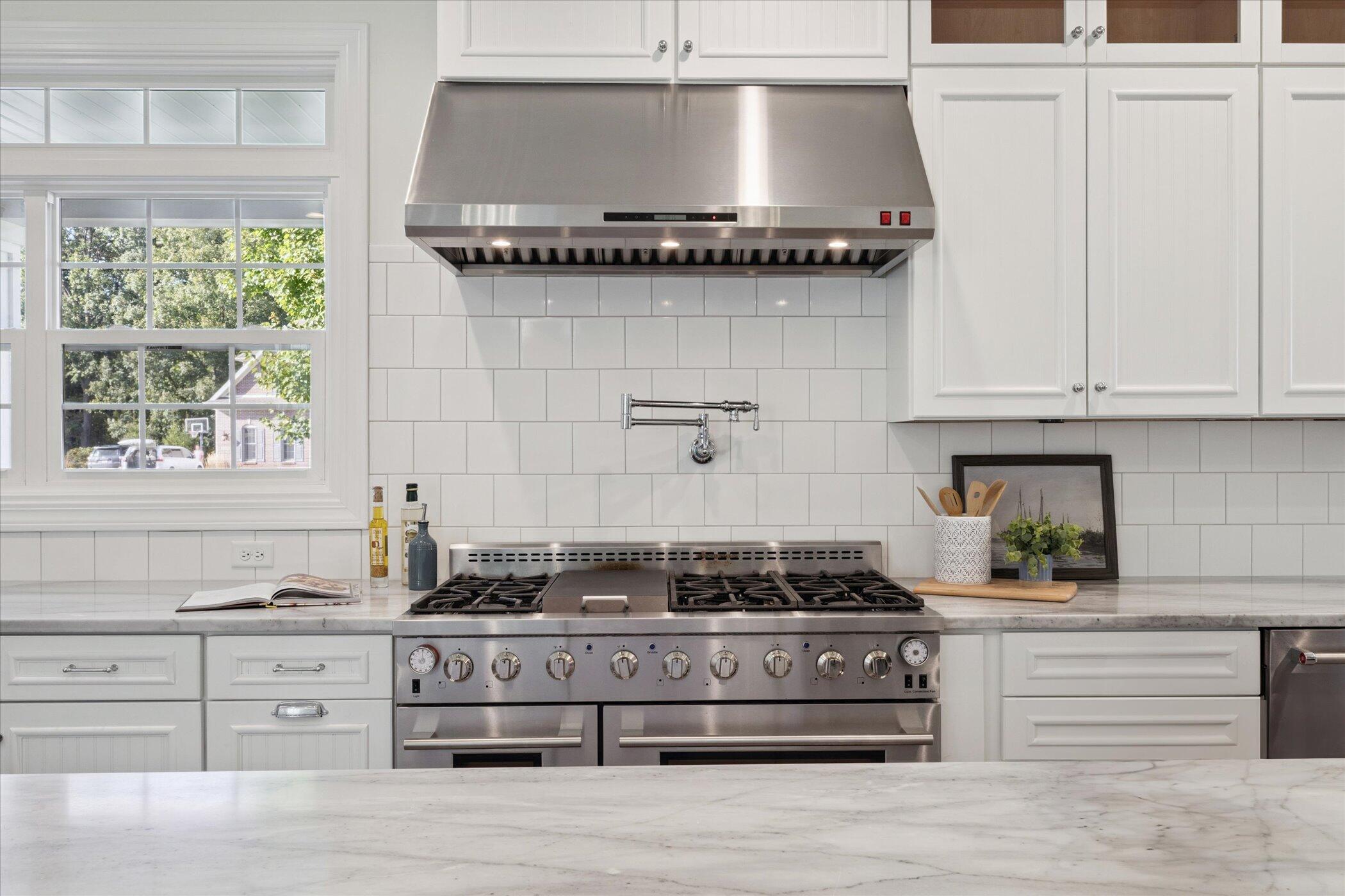 5189 Queen Victoria Lane