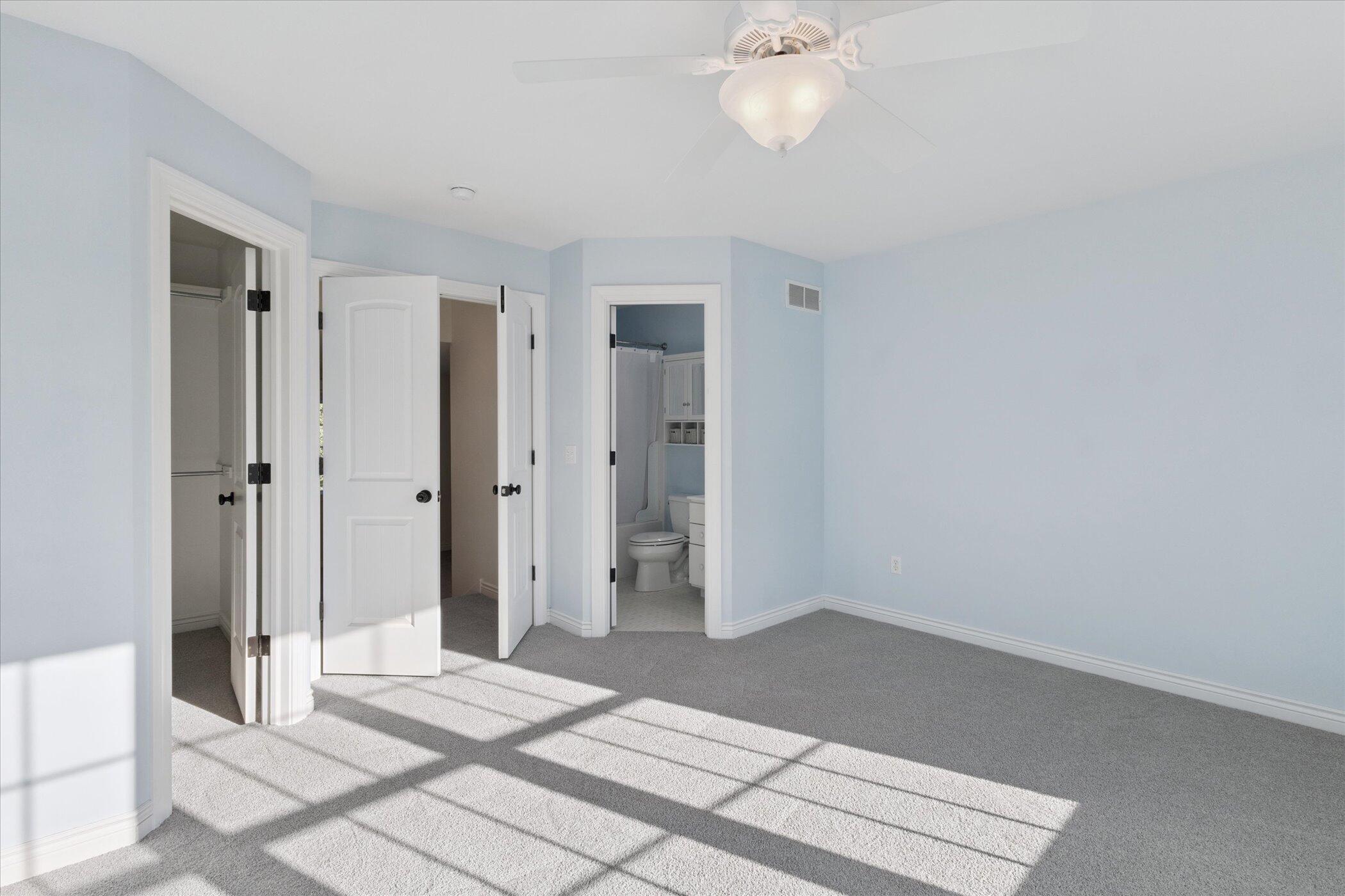 5189 Queen Victoria Lane