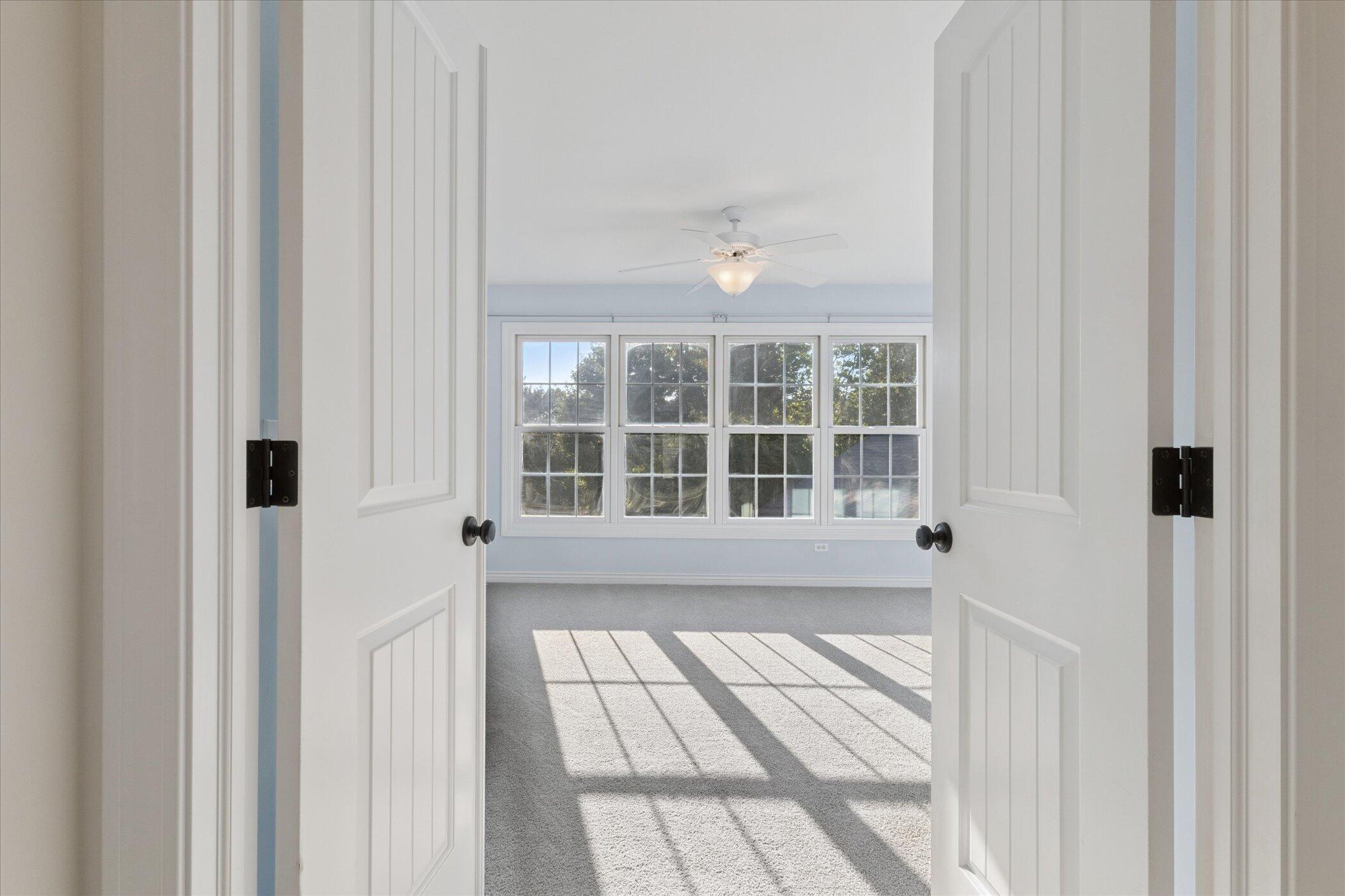 5189 Queen Victoria Lane