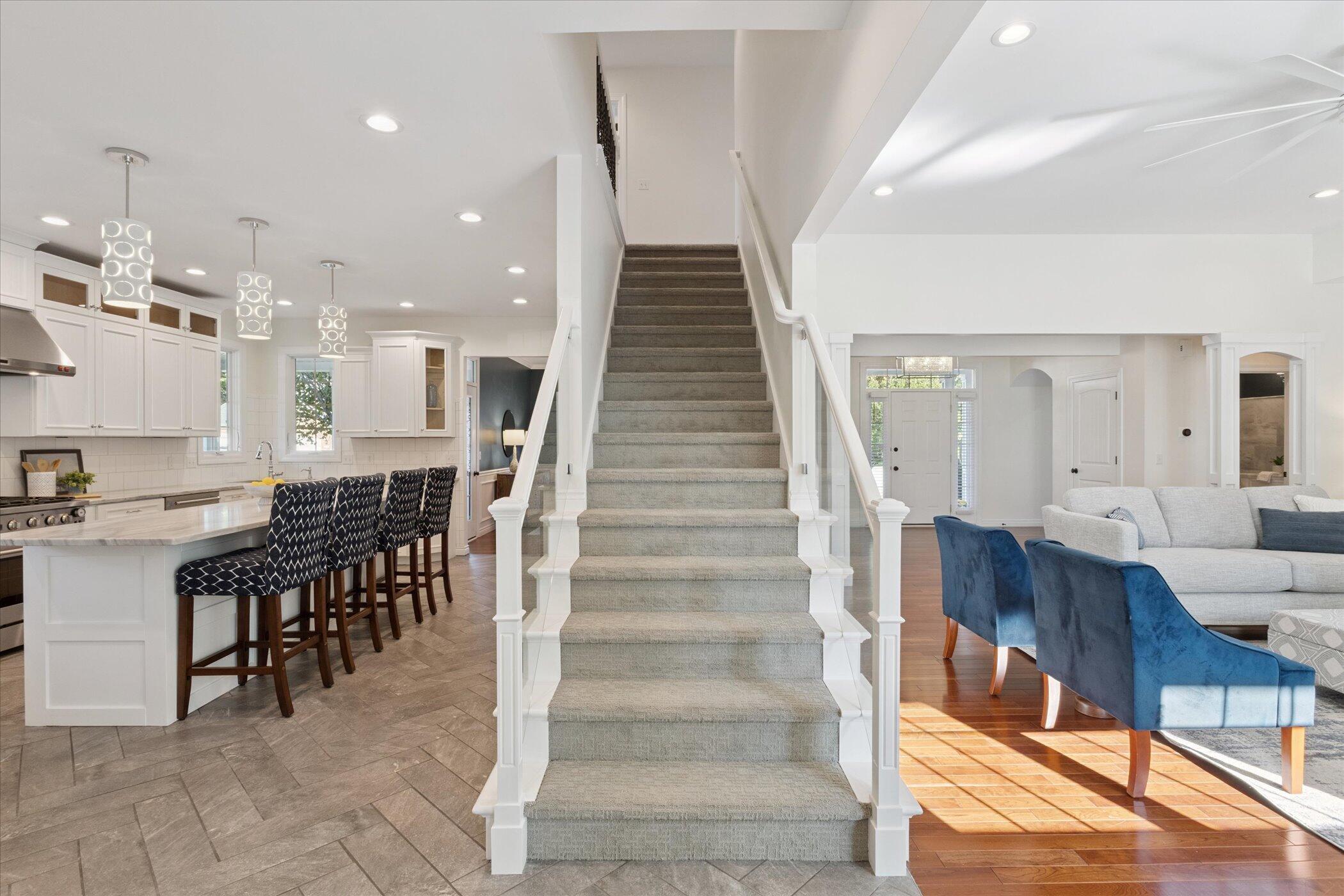 5189 Queen Victoria Lane