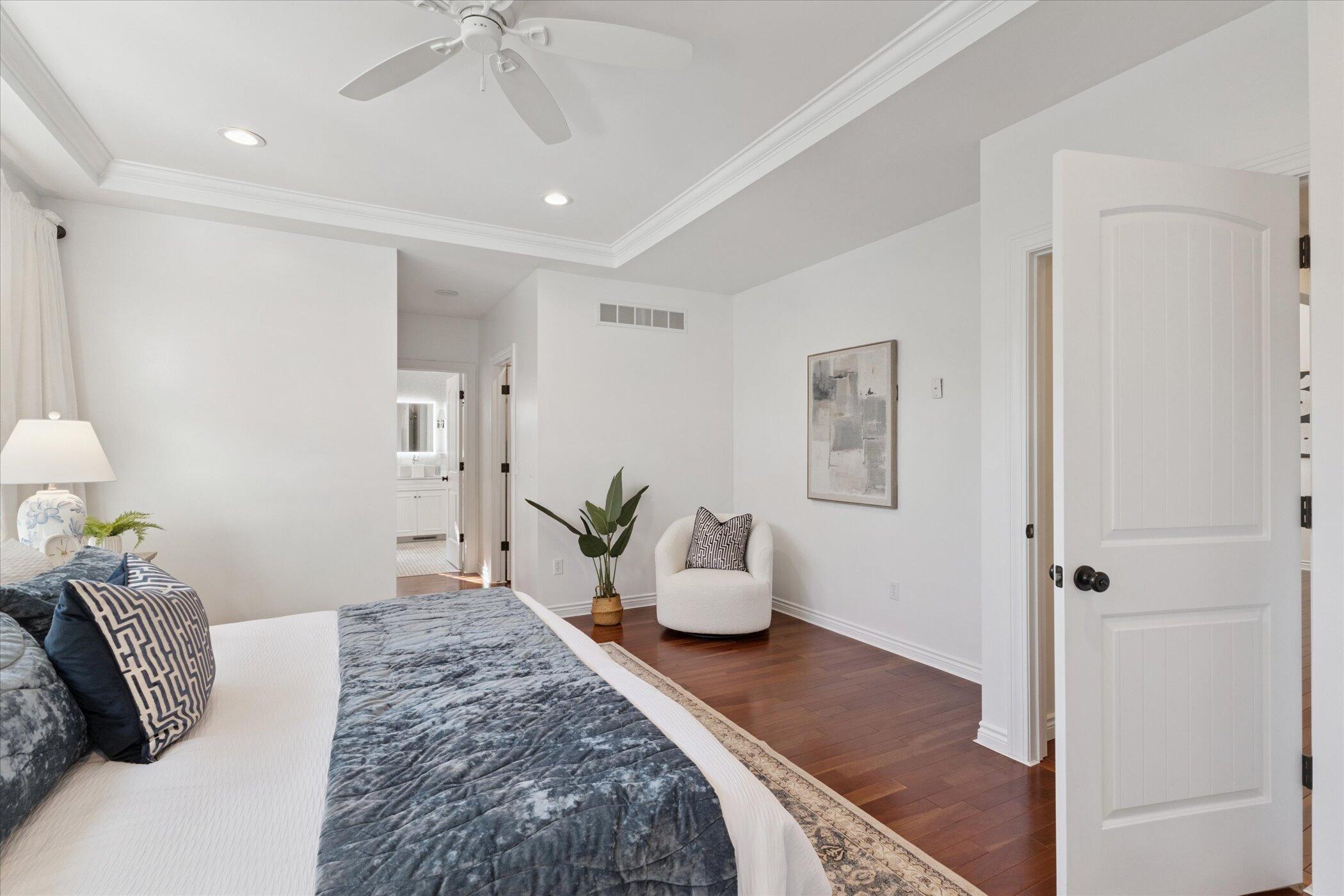 5189 Queen Victoria Lane