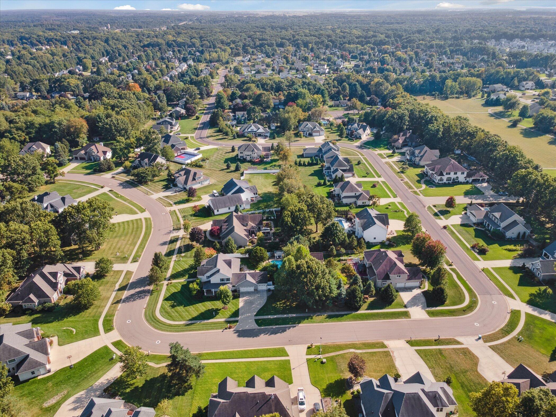 5189 Queen Victoria Lane