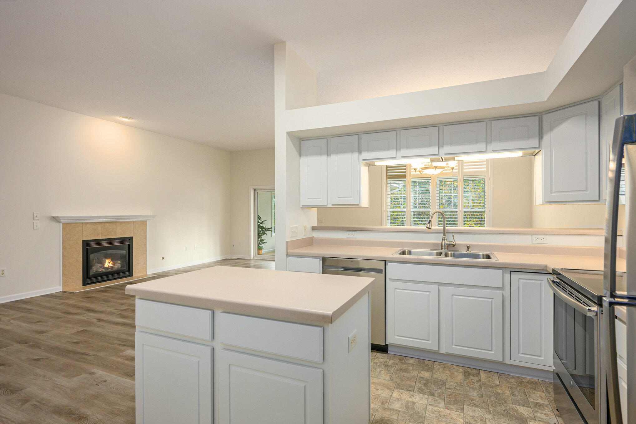 1378 S Village Circle