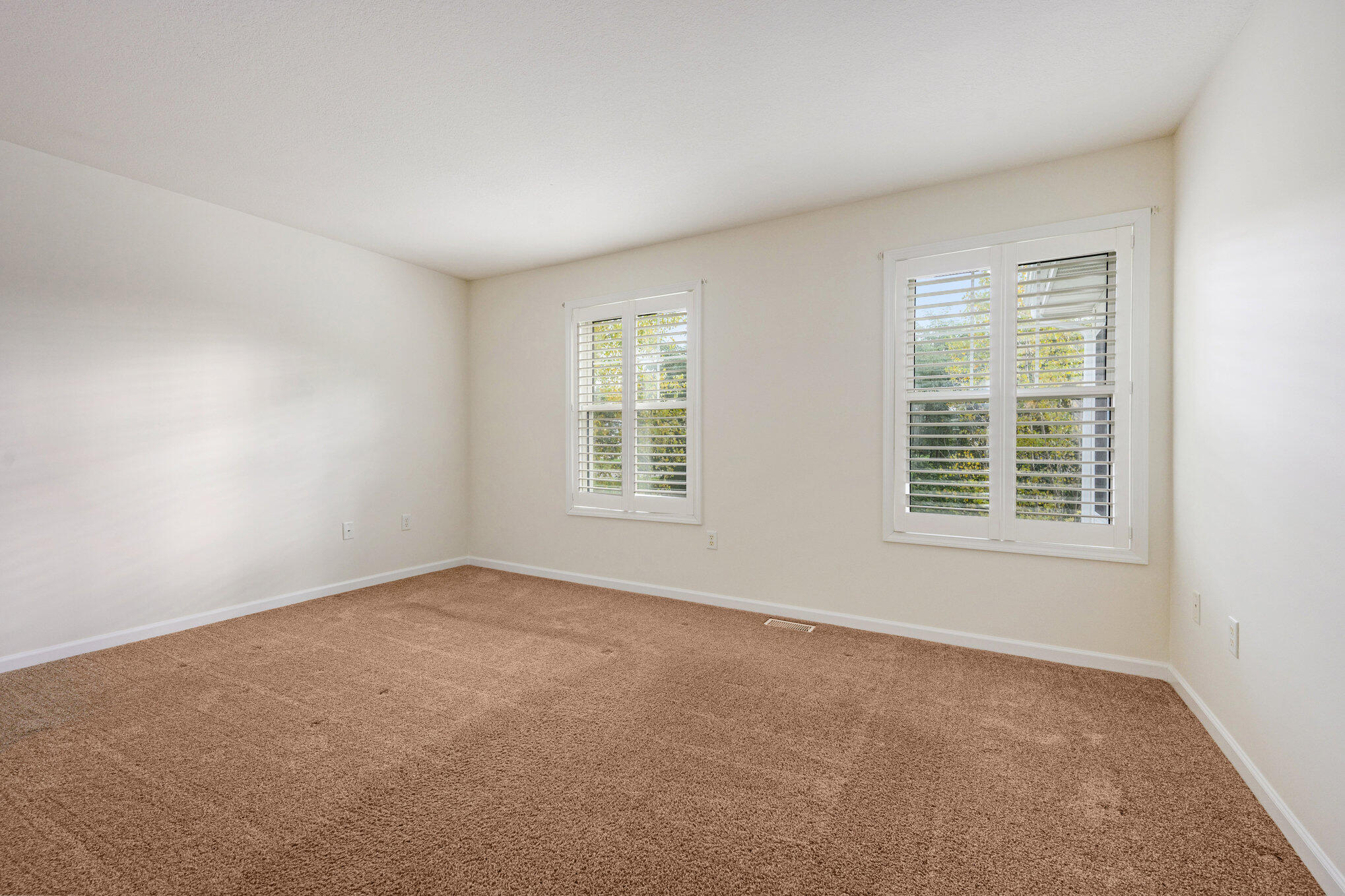 1378 S Village Circle